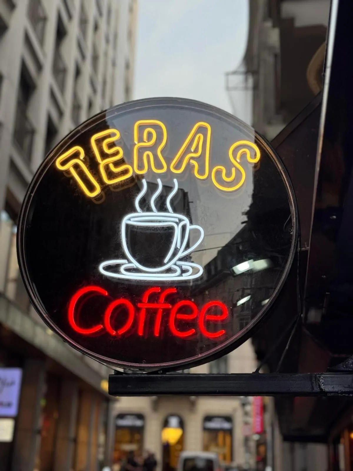 Logo/Certificate/Sign in The balo pera hotel