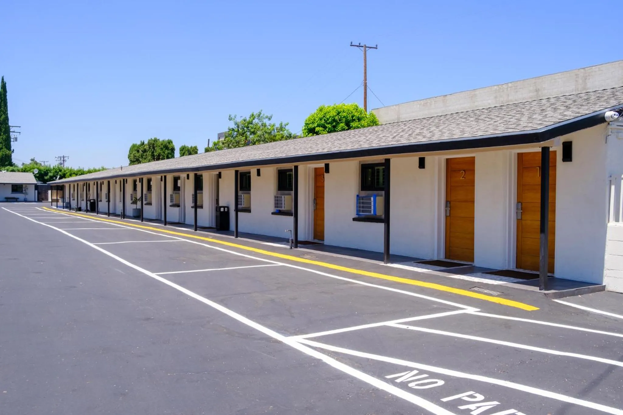 Adobe Inn