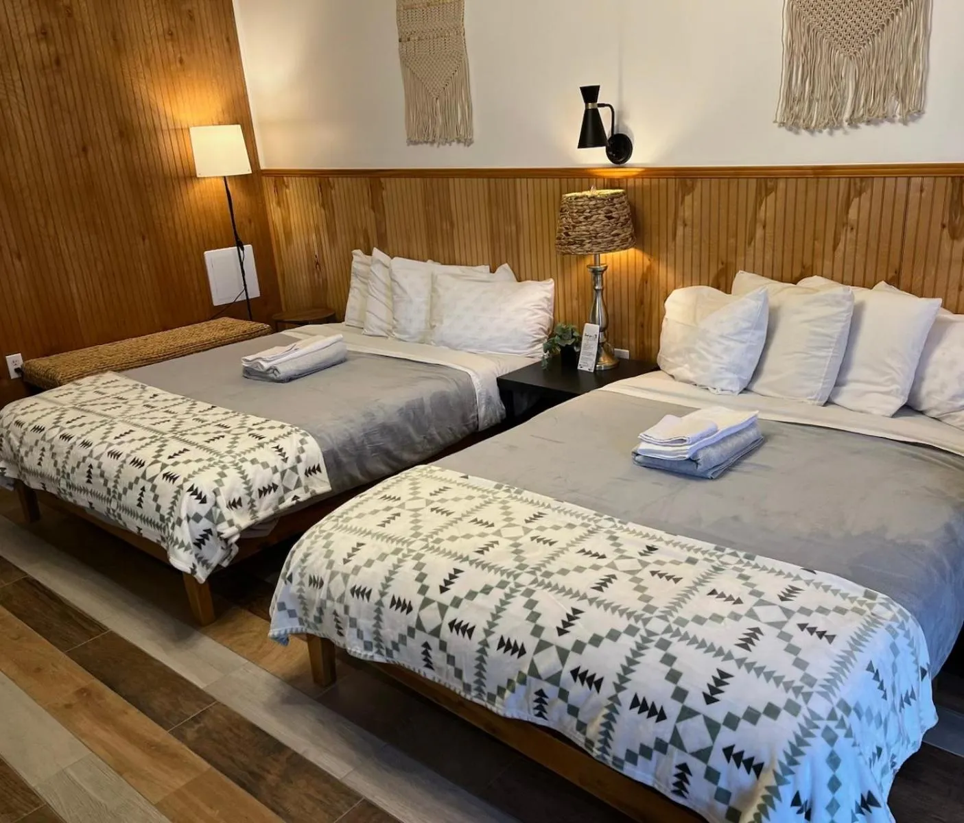 Bed in High Point Mountain Motel