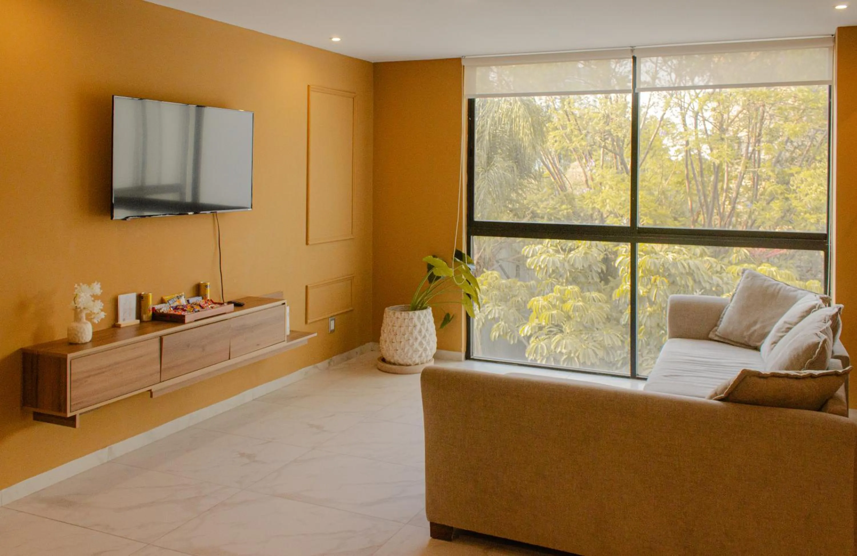 DHaus Guadalajara Country Club