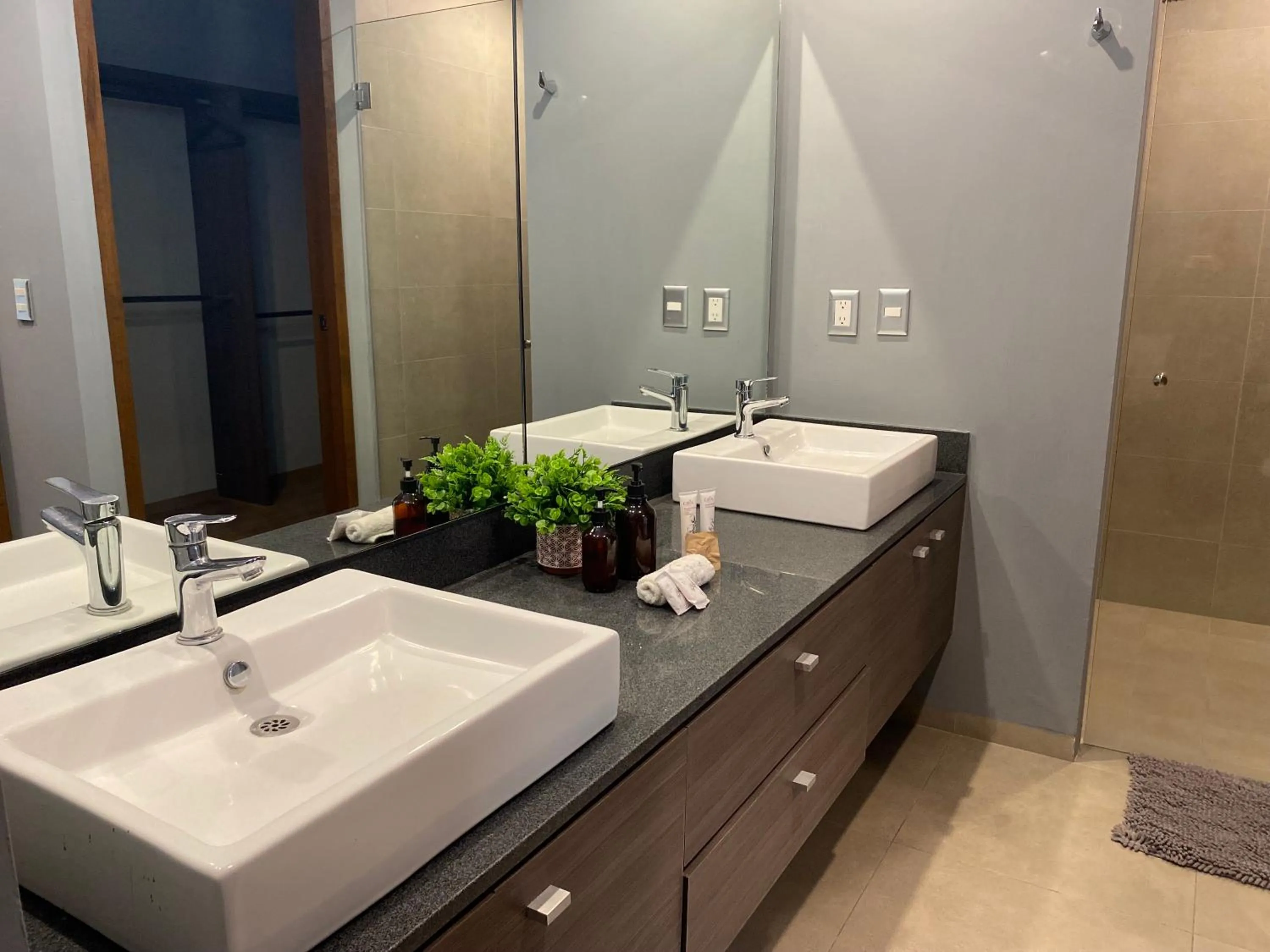 DHaus Guadalajara Country Club