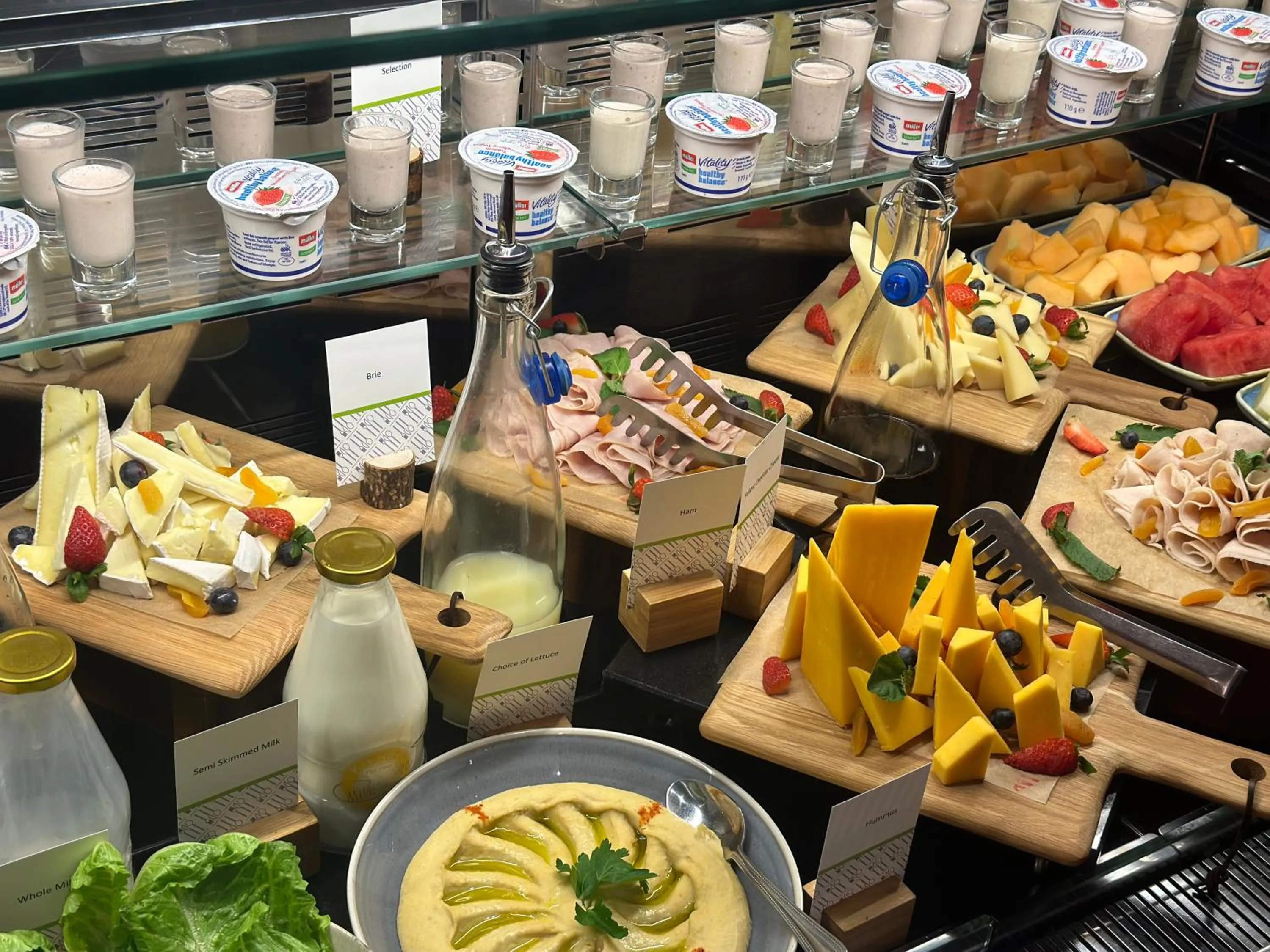 Breakfast in DoubleTree by Hilton Hotel & Spa Liverpool