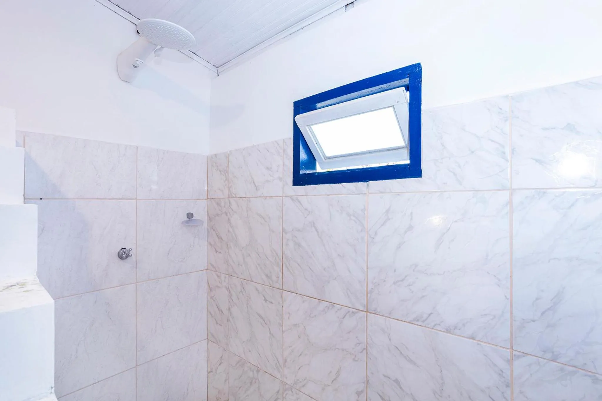 Shower in Pousada Vereda da Serra