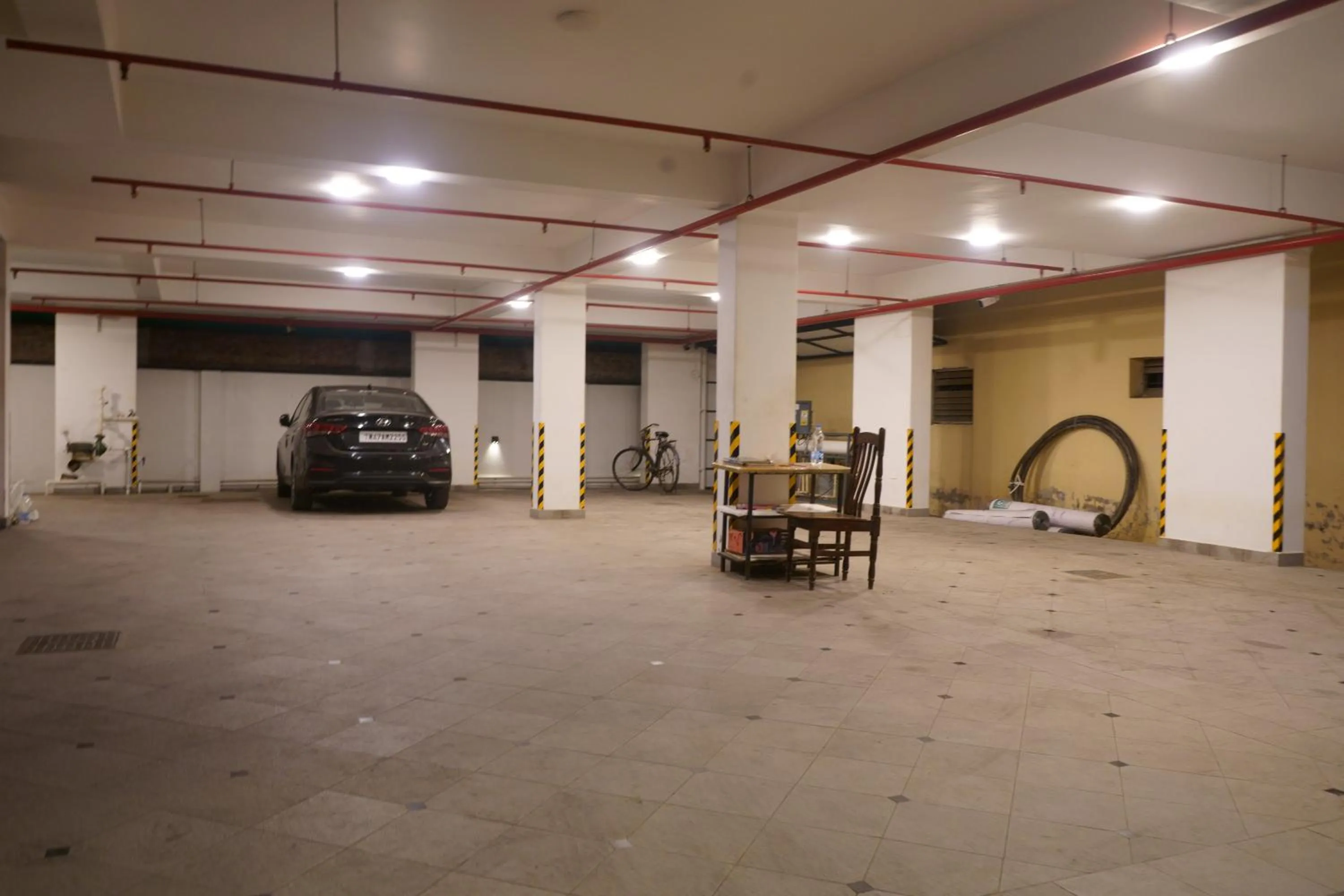 Parking in GEO Hotel