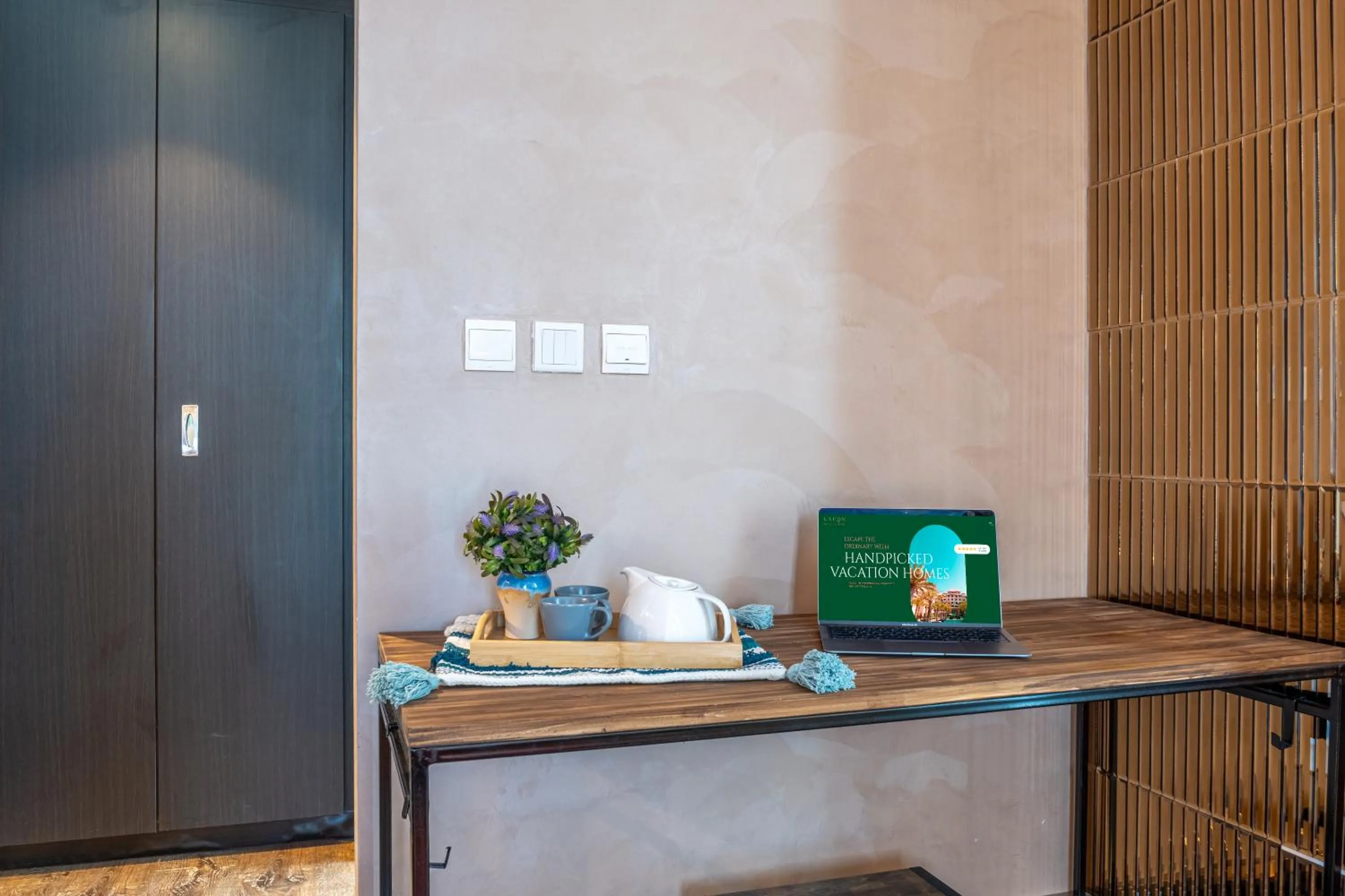 Coffee/tea facilities in Paradise of the Mind by Lagom