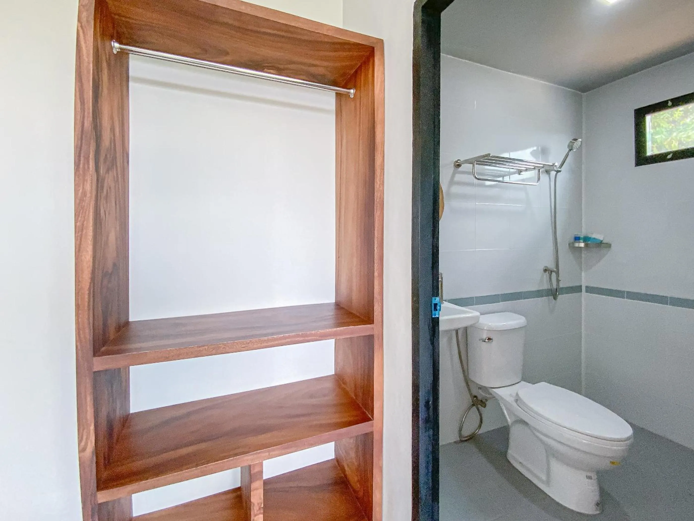 Bathroom in Samet Nangshe Goodview