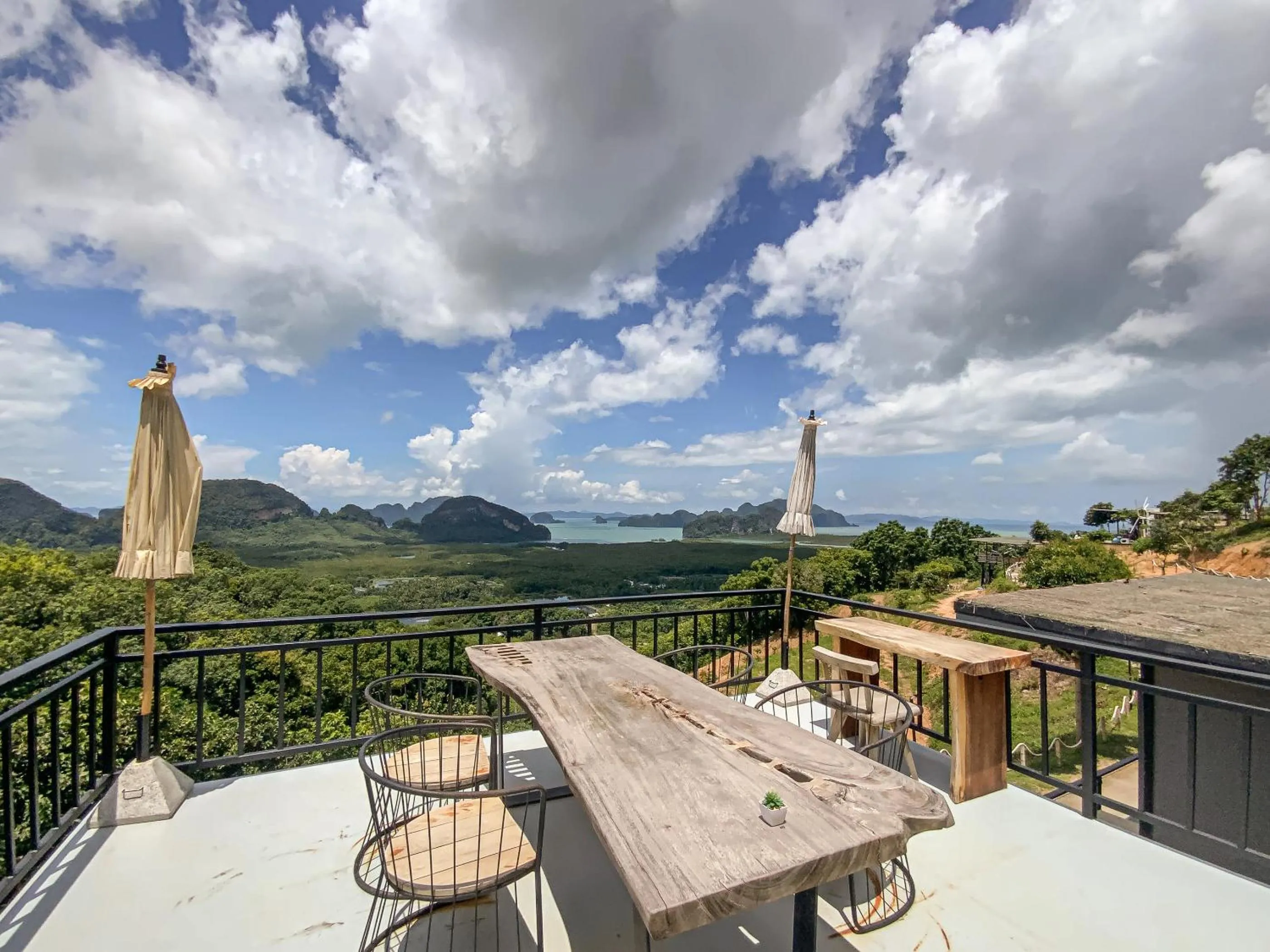 Patio in Samet Nangshe Goodview