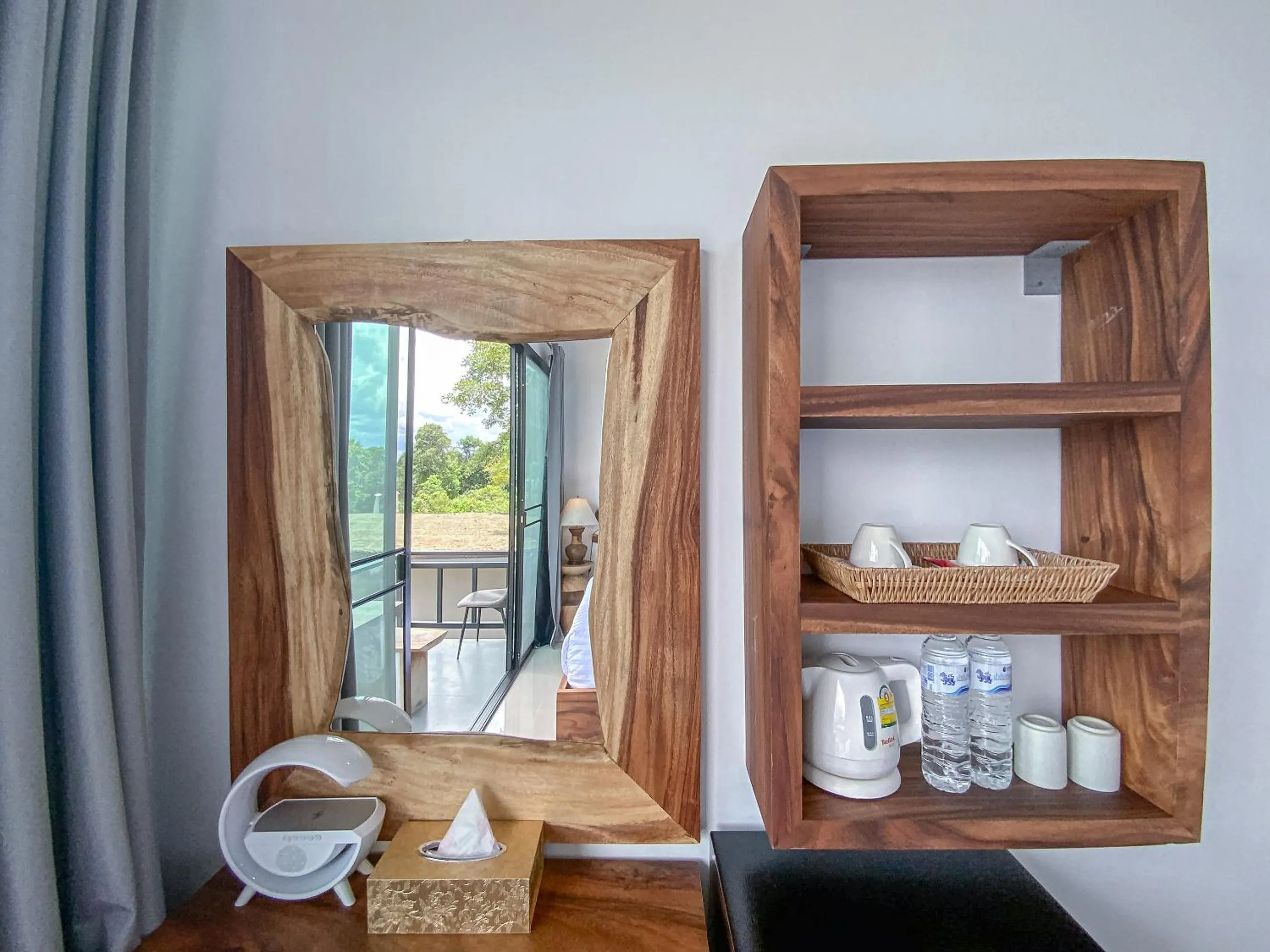 Photo of the whole room in Samet Nangshe Goodview