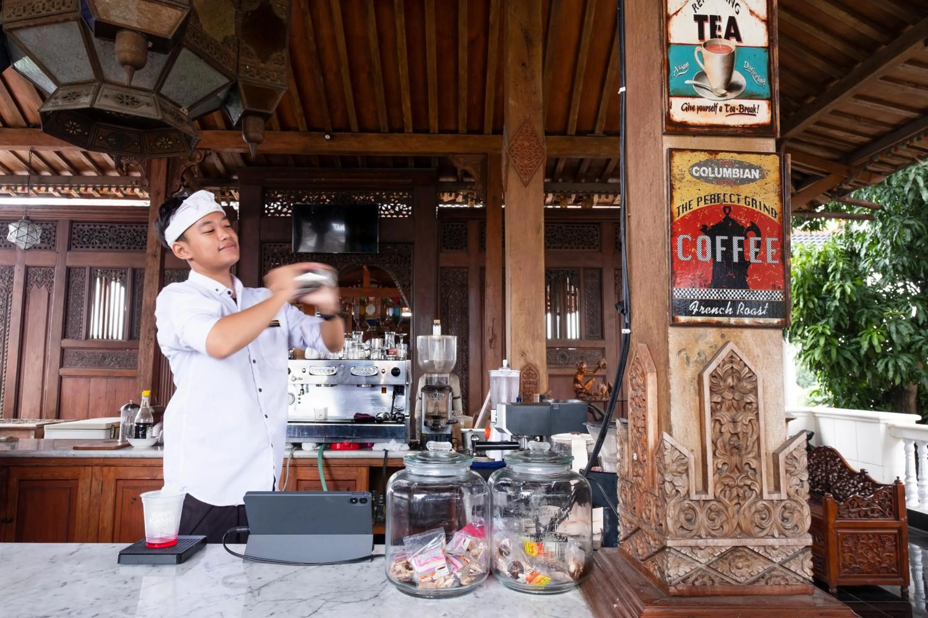 Restaurant/places to eat in Rumah Pesik Art & Heritage Hotel
