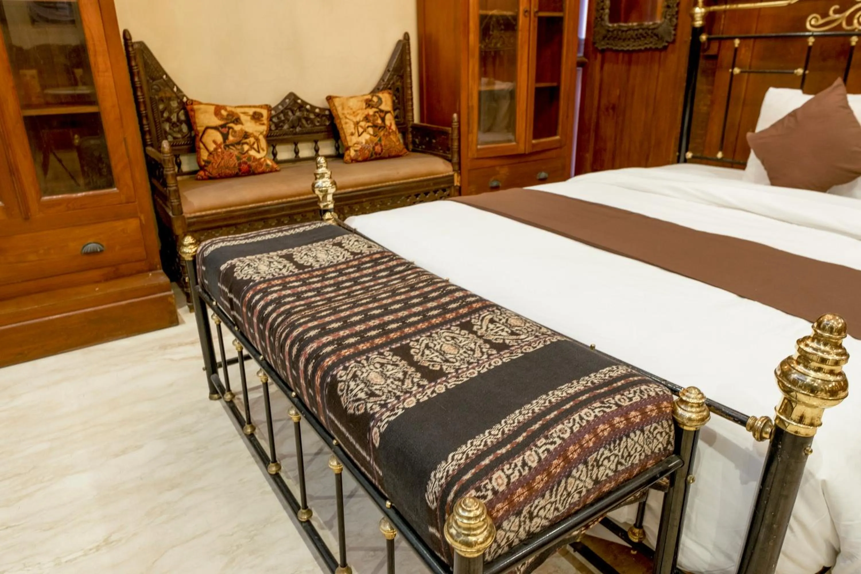 Bed in Rumah Pesik Art & Heritage Hotel