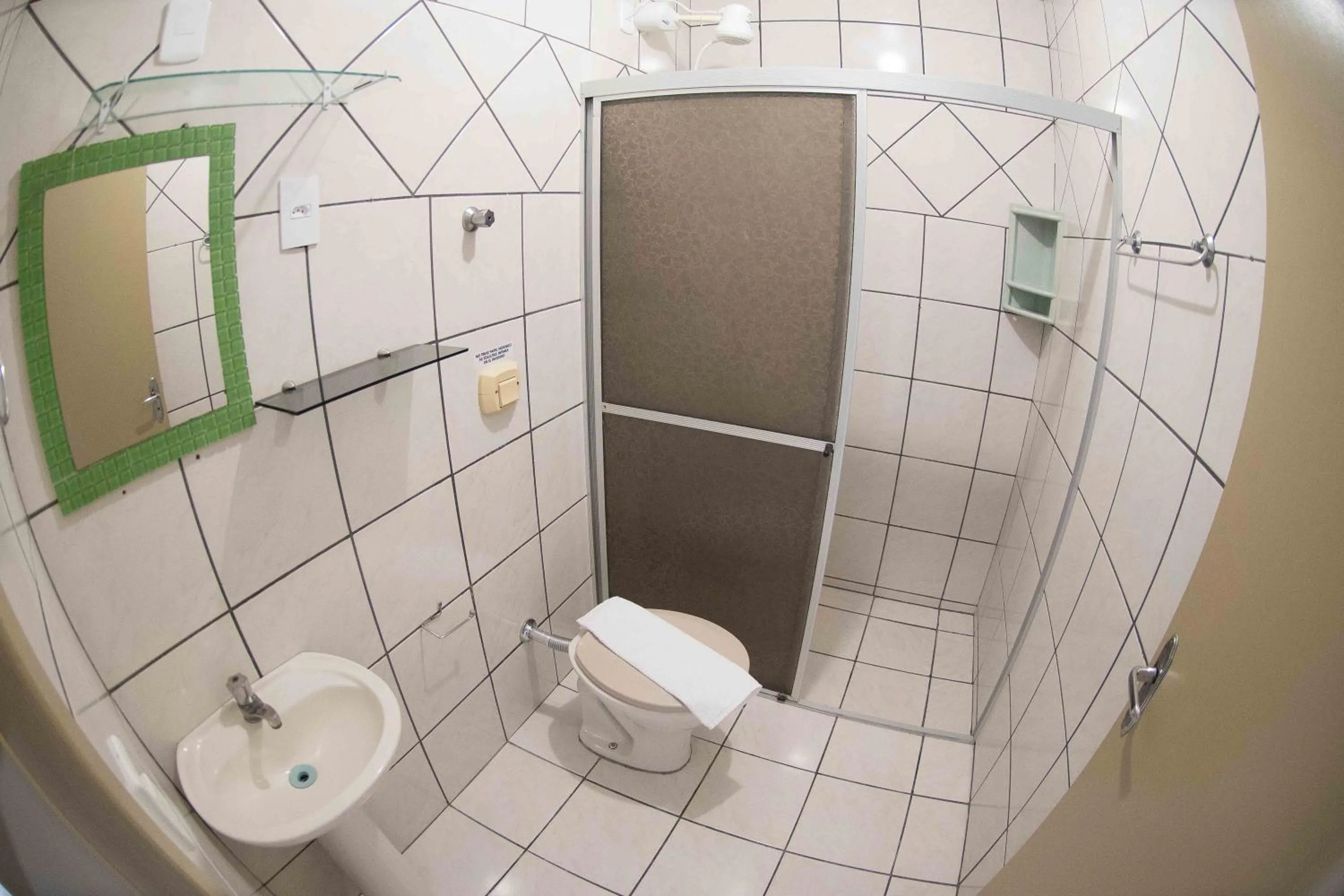 Bathroom in Pousada Dom Toazza