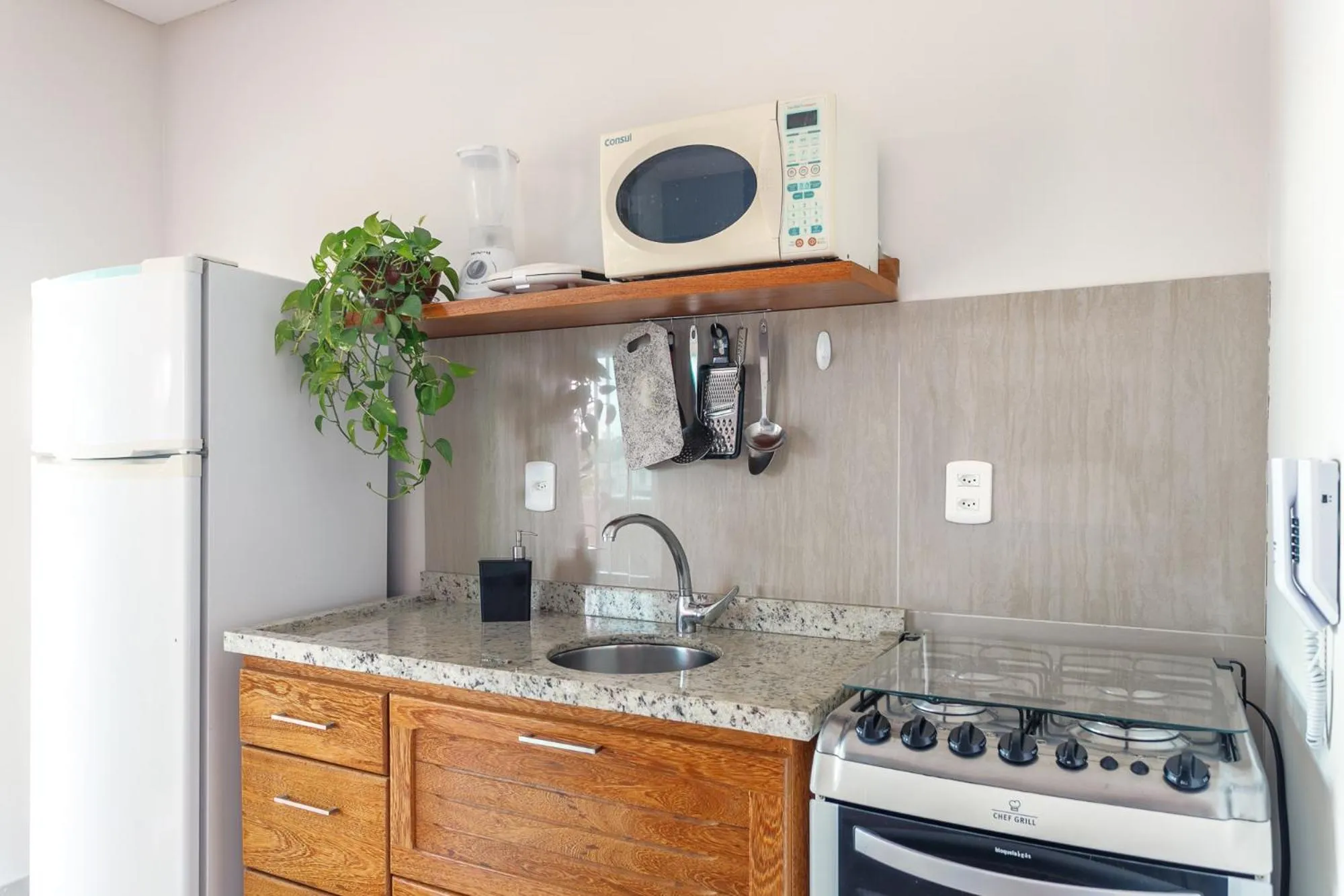 Kitchen or kitchenette in Pousada Dom Toazza