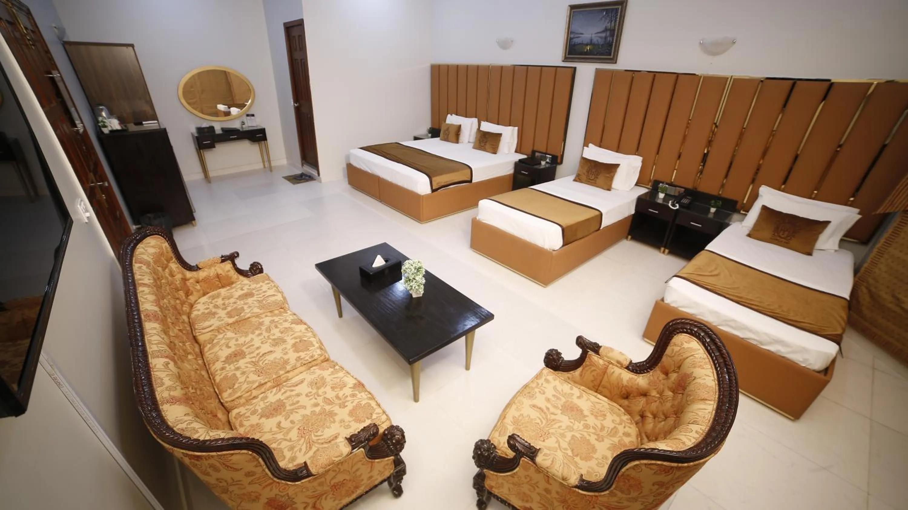 Four Squares by WI Hotel