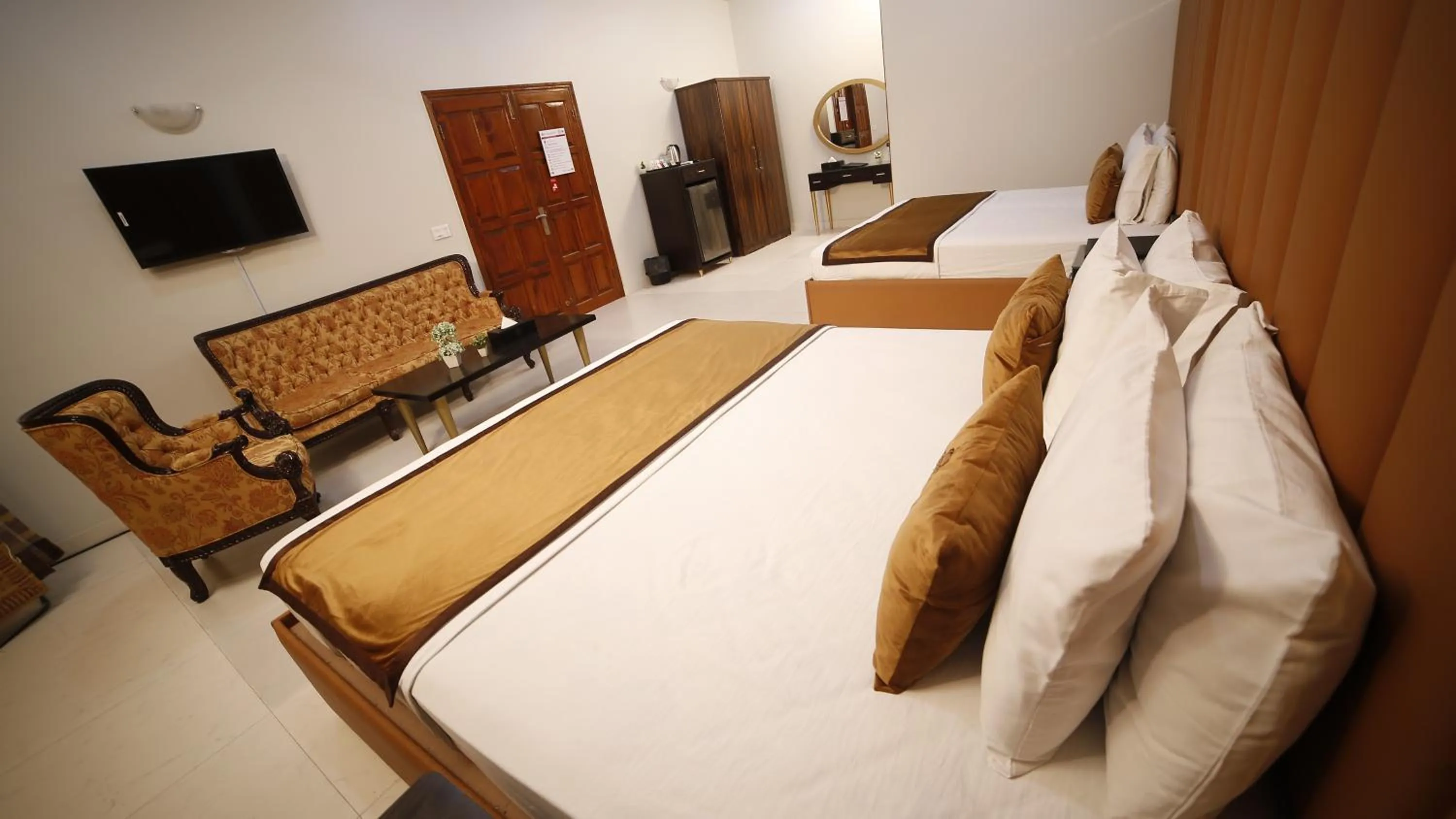 Bed in Four Squares by WI Hotel