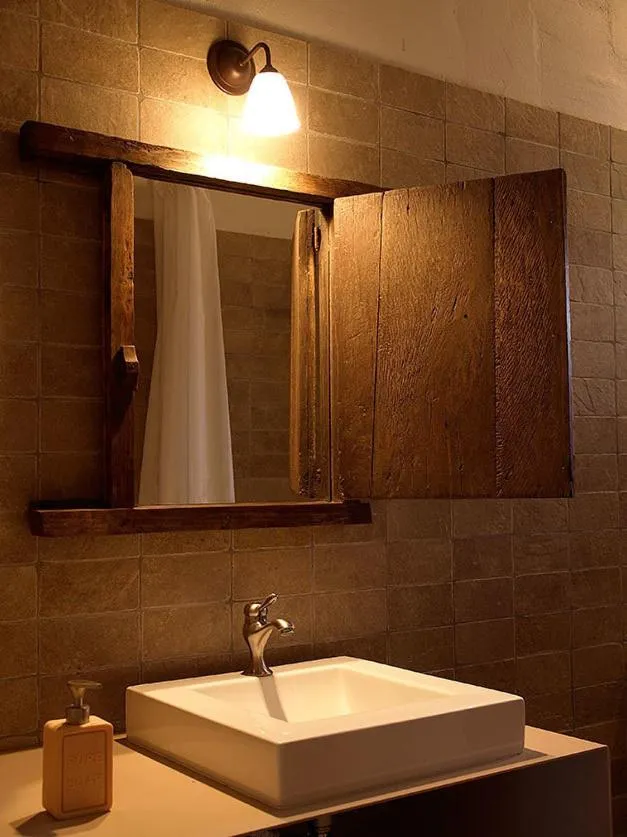 Shower in Ca l'Agnès