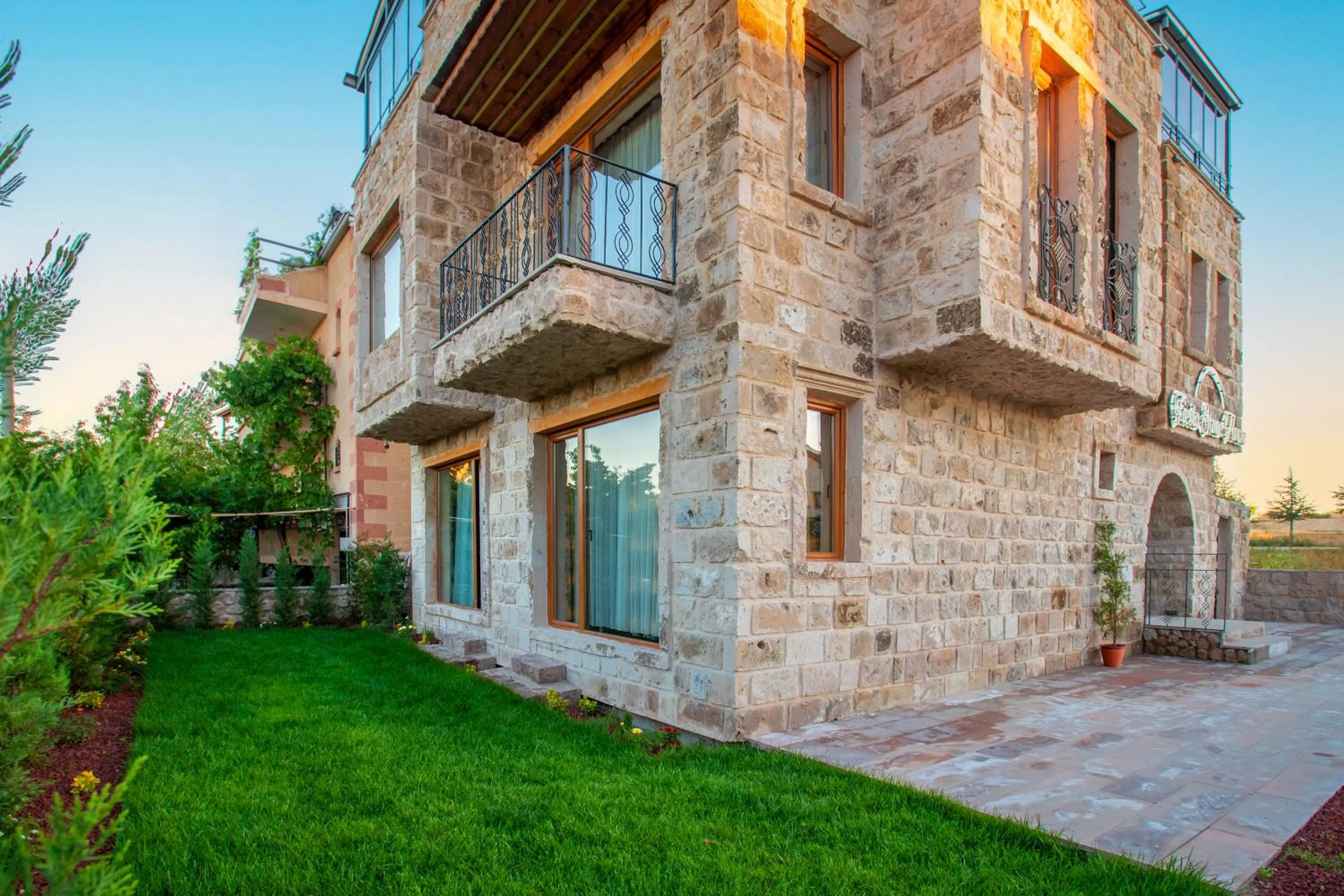 Property building in Cappadocia Fiesta Stone House