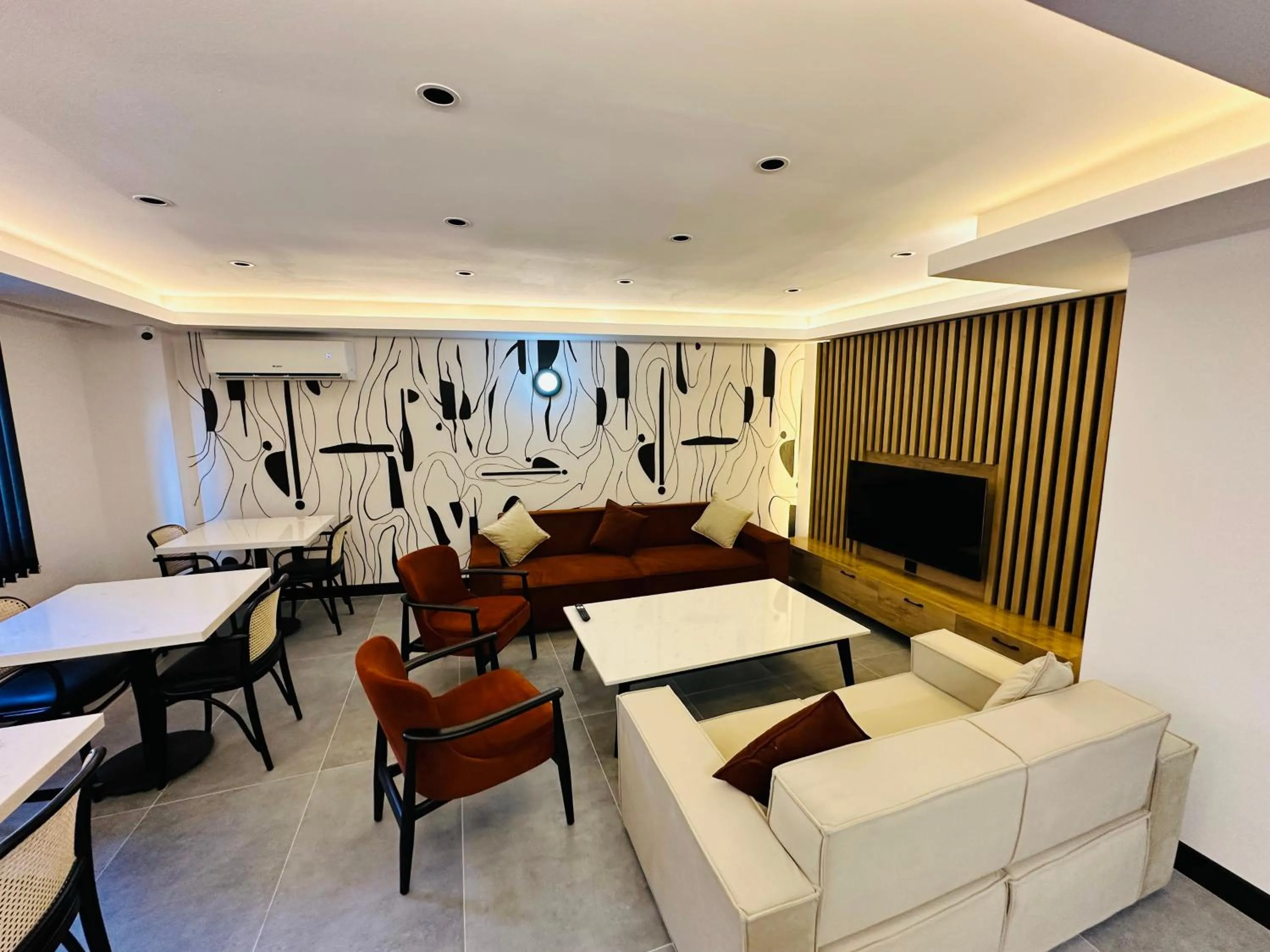 Lobby or reception in Rose Point Residence