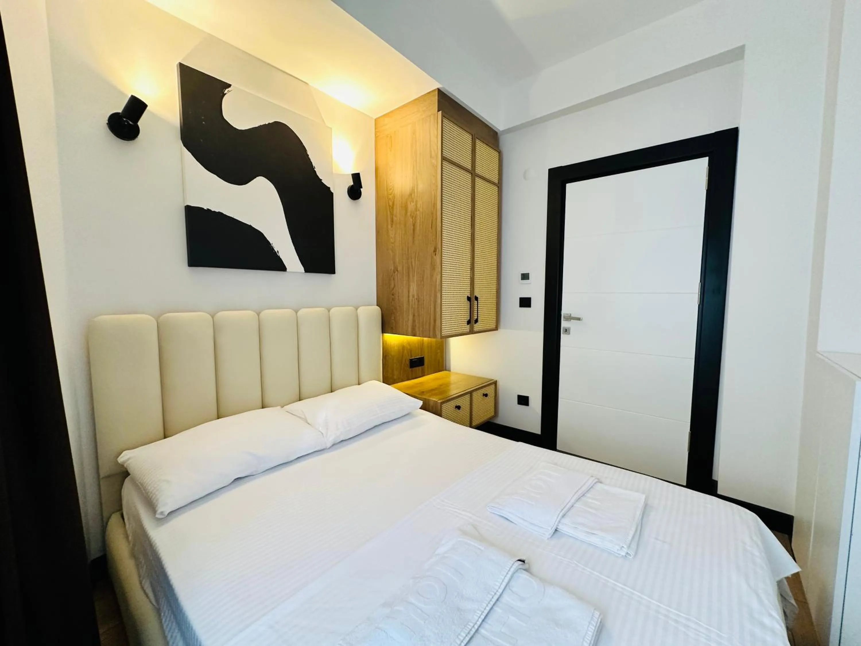 Bed in Rose Point Residence