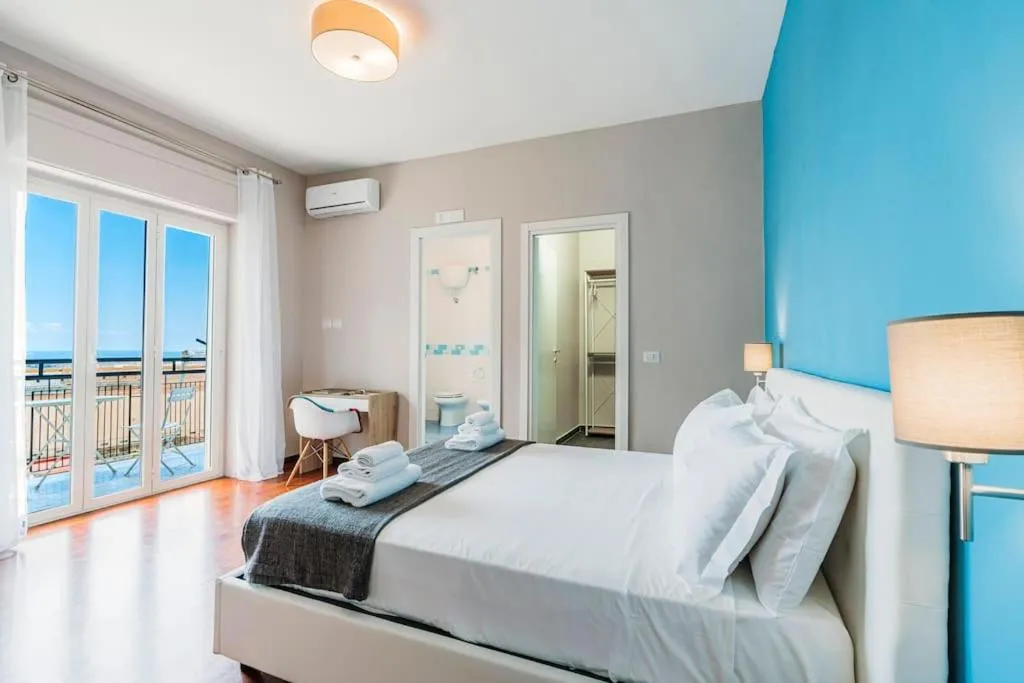 Bed in La casa di Giorgio apartment