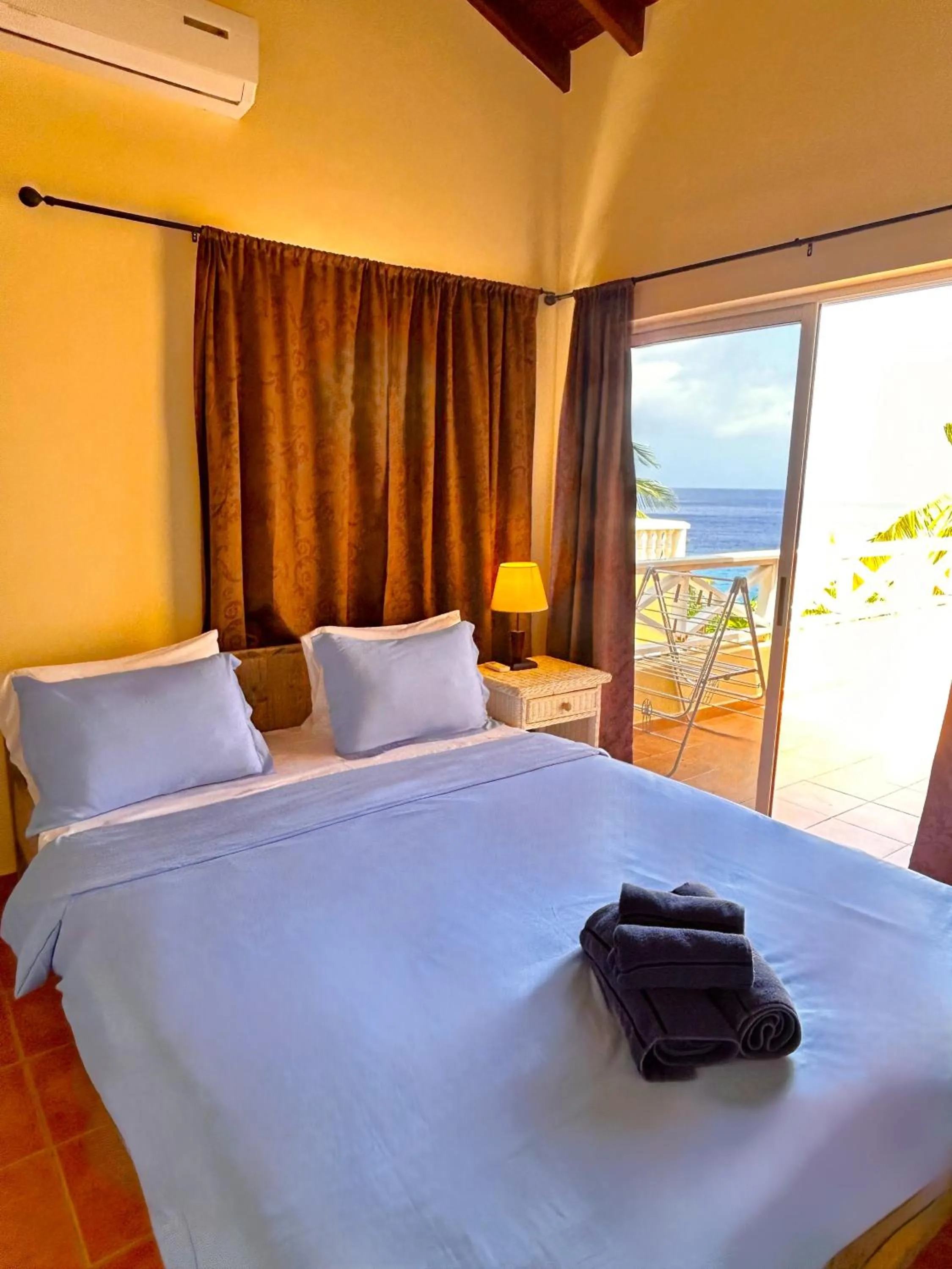 Bedroom in Lagun Blou Resort - Curacao