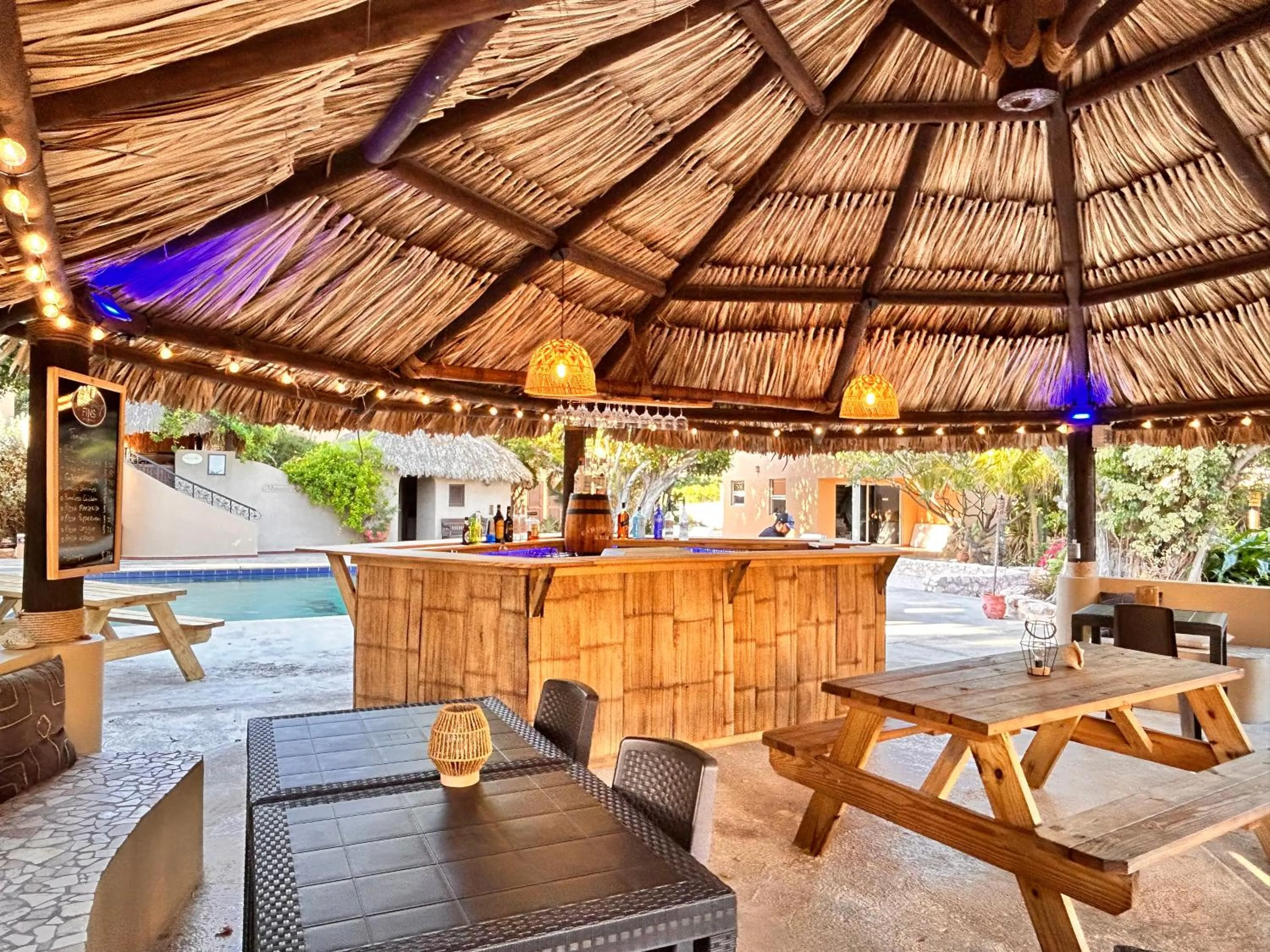 Restaurant/places to eat in Lagun Blou Resort - Curacao