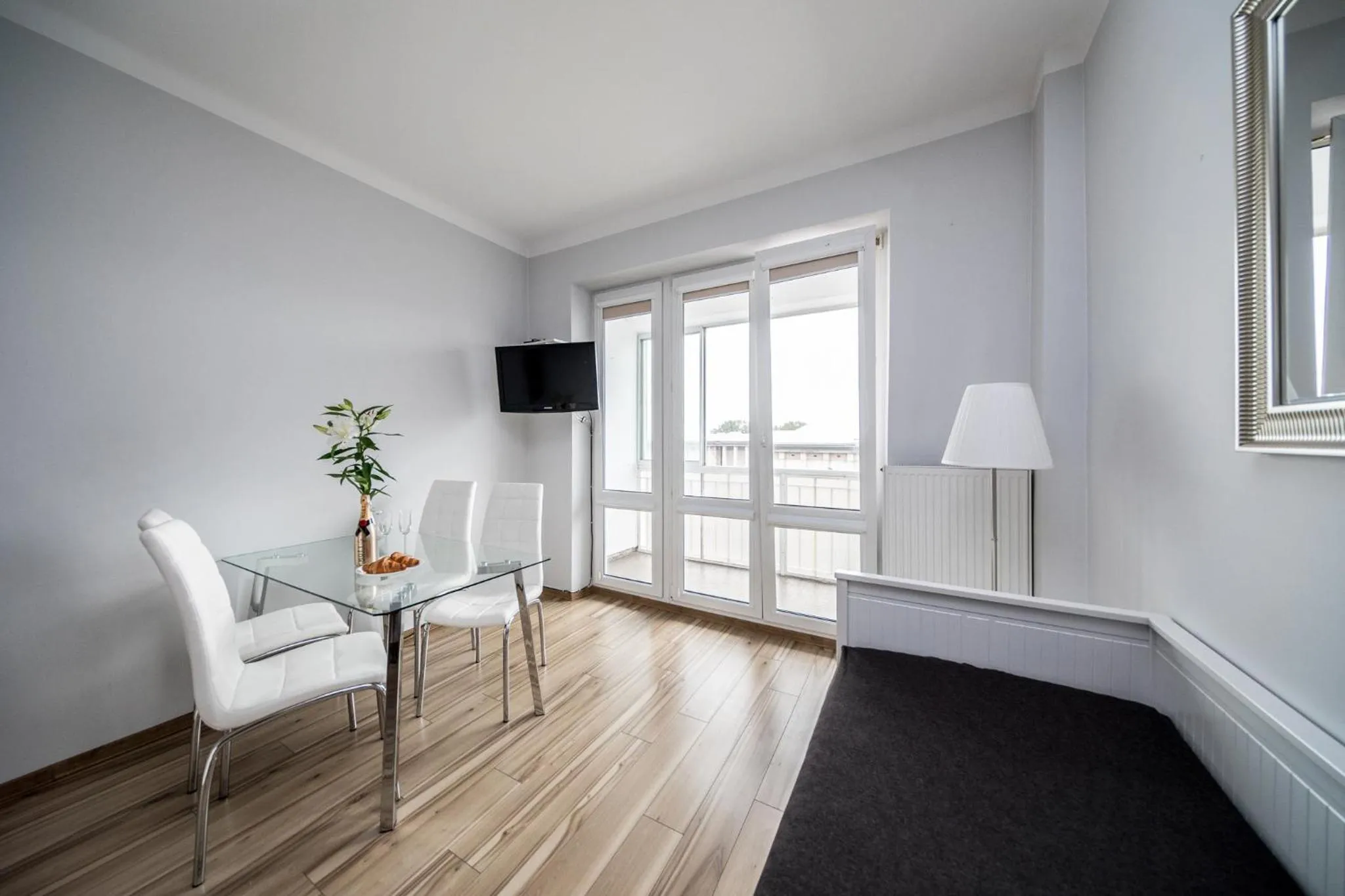 Seating area in Smolna Apartments by Your Freedom