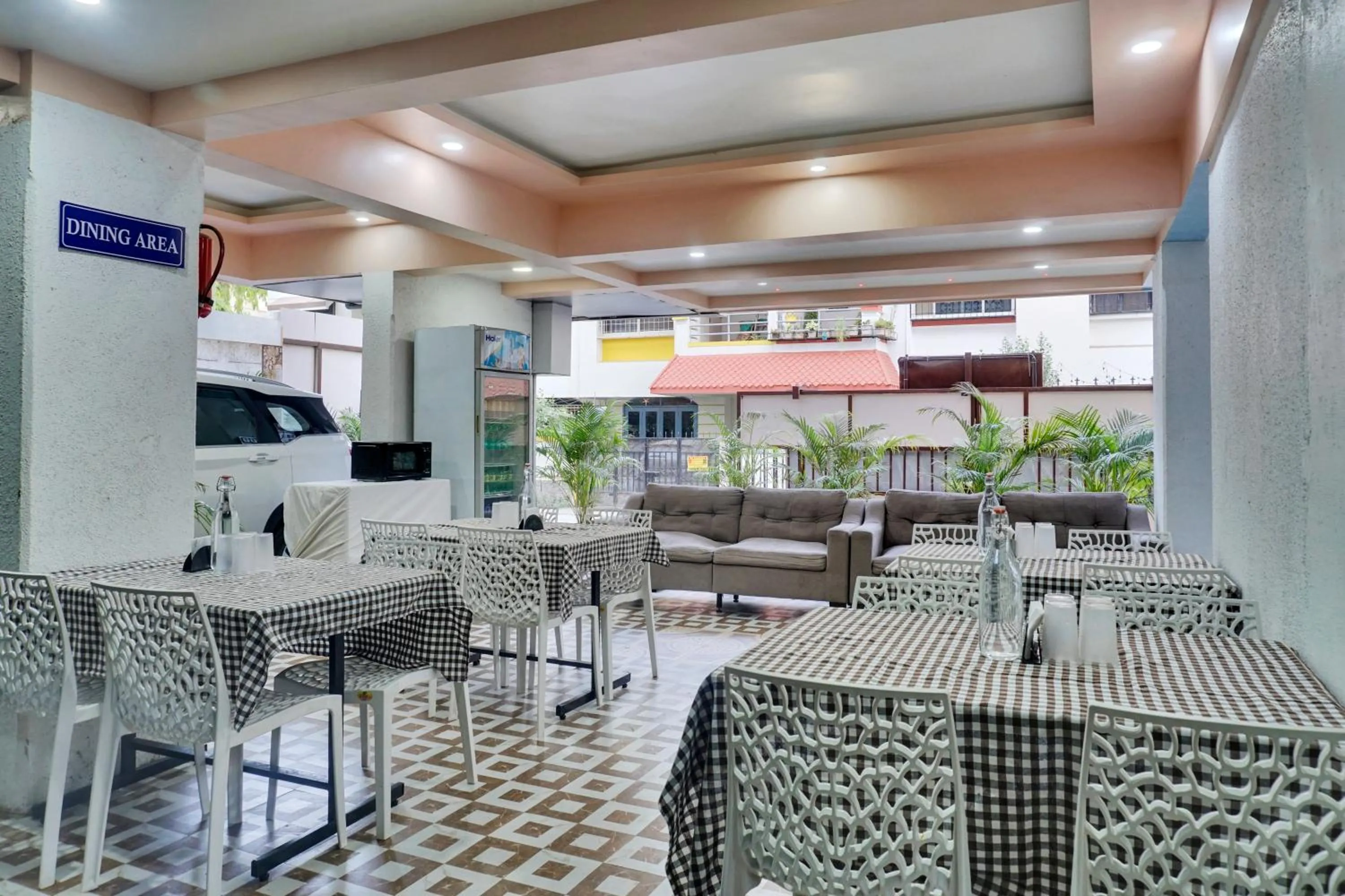 Dining area in Urban Hometel
