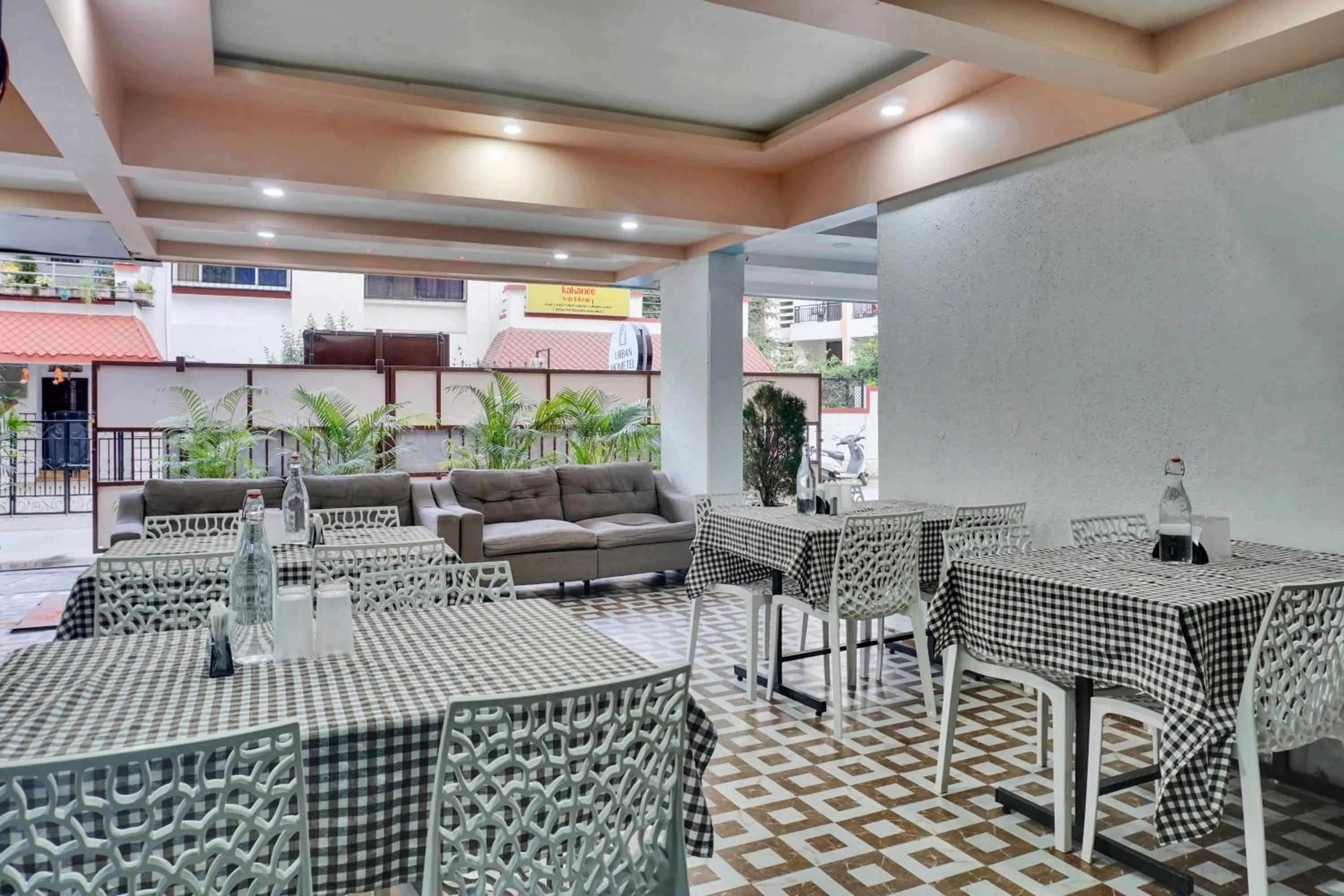 Dining area in Urban Hometel