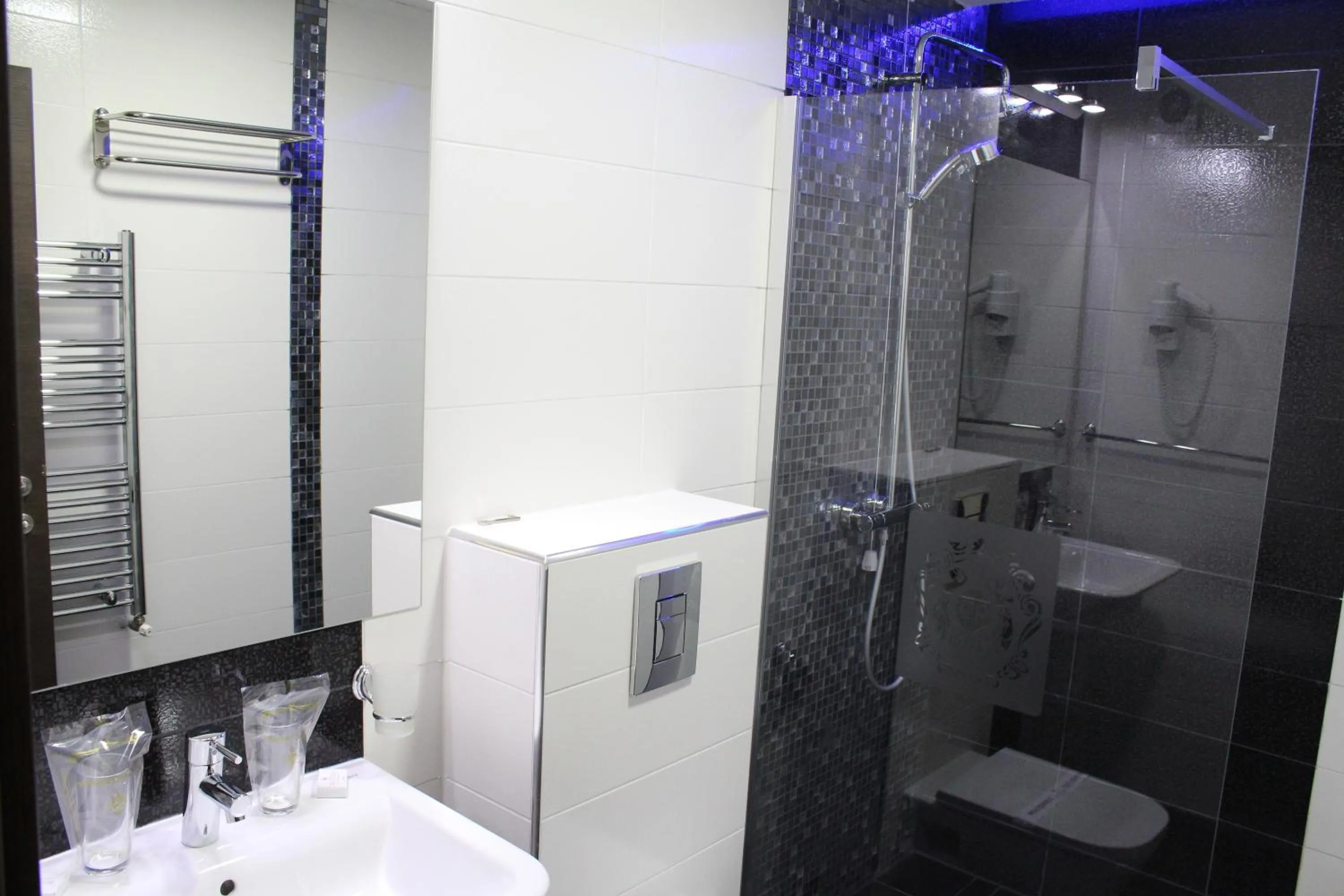 Toilet in City Palace Hotel