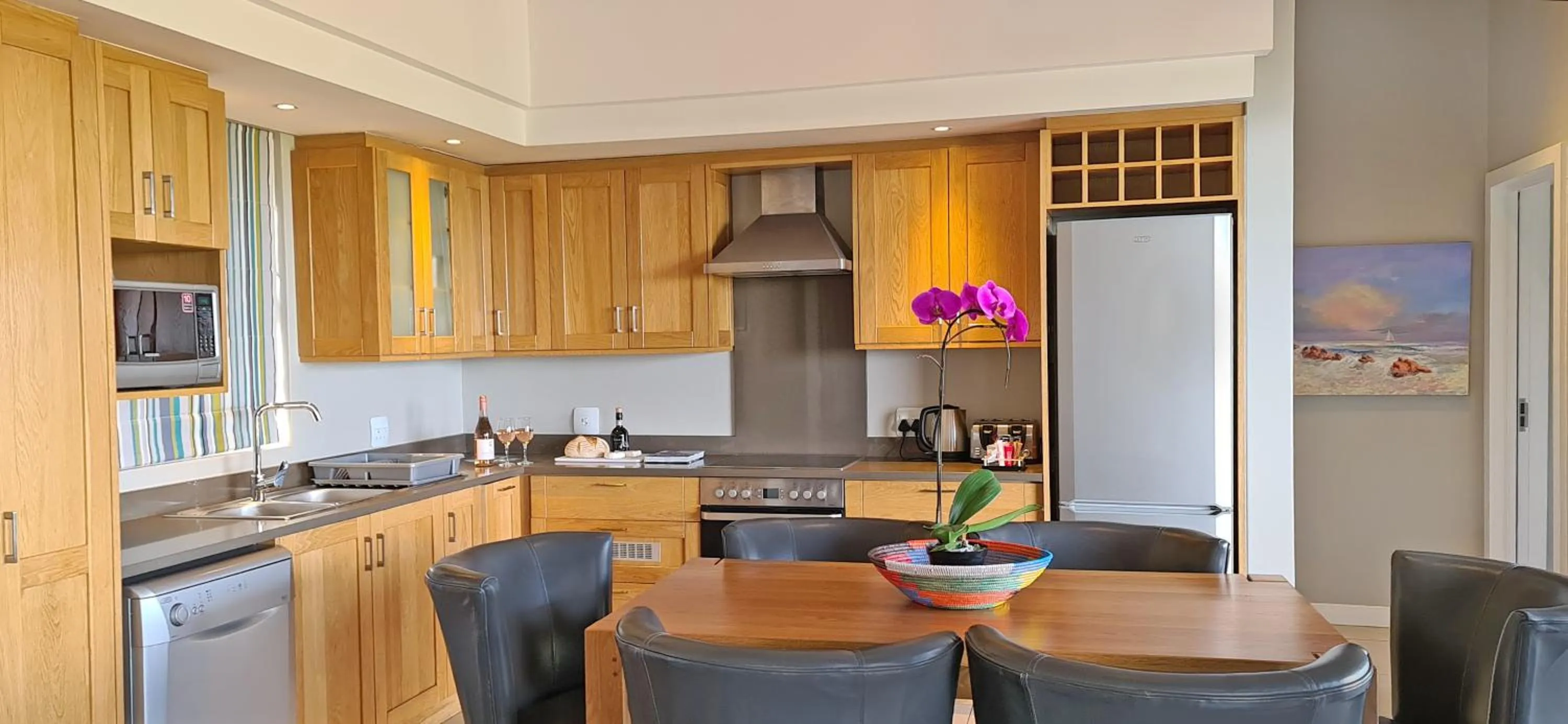 Kitchen or kitchenette in Brenton Haven Beachfront Resort