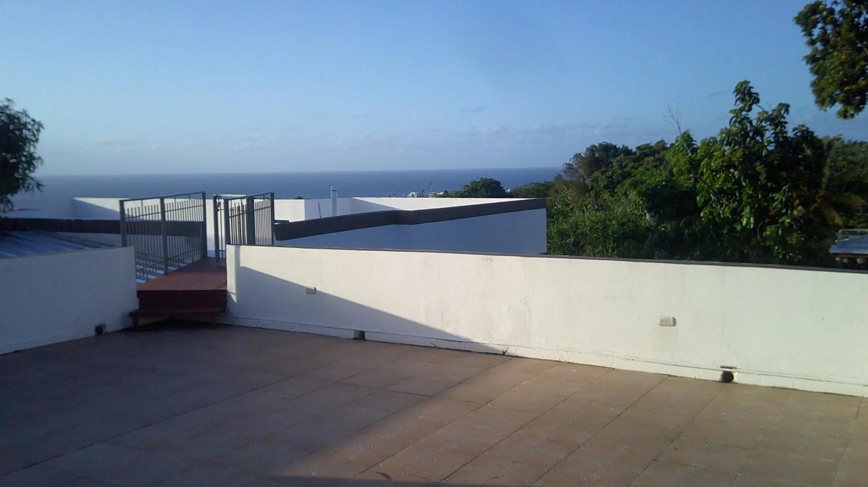 E&J Boutique Residences