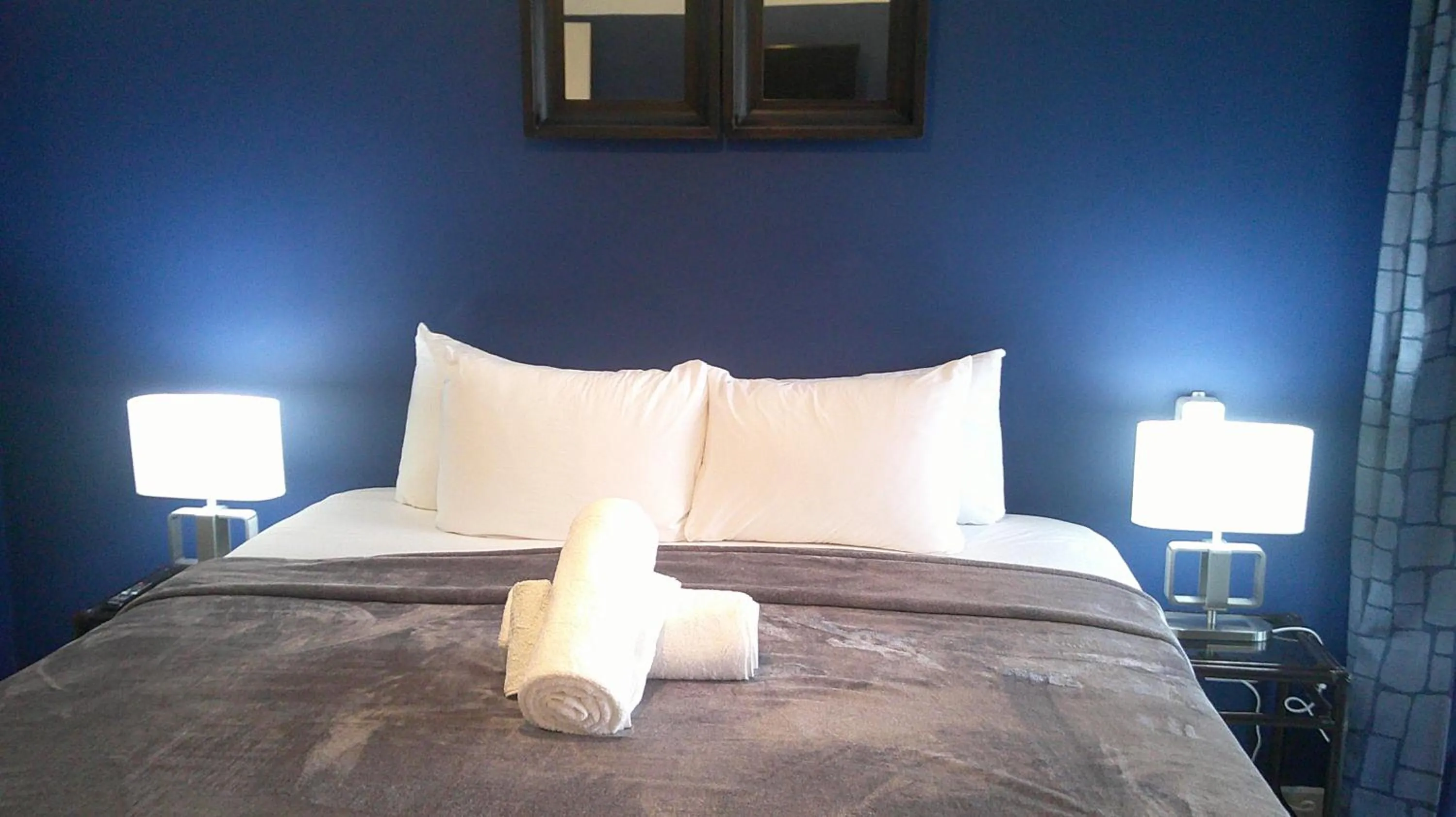 Bed in E&J Boutique Residences