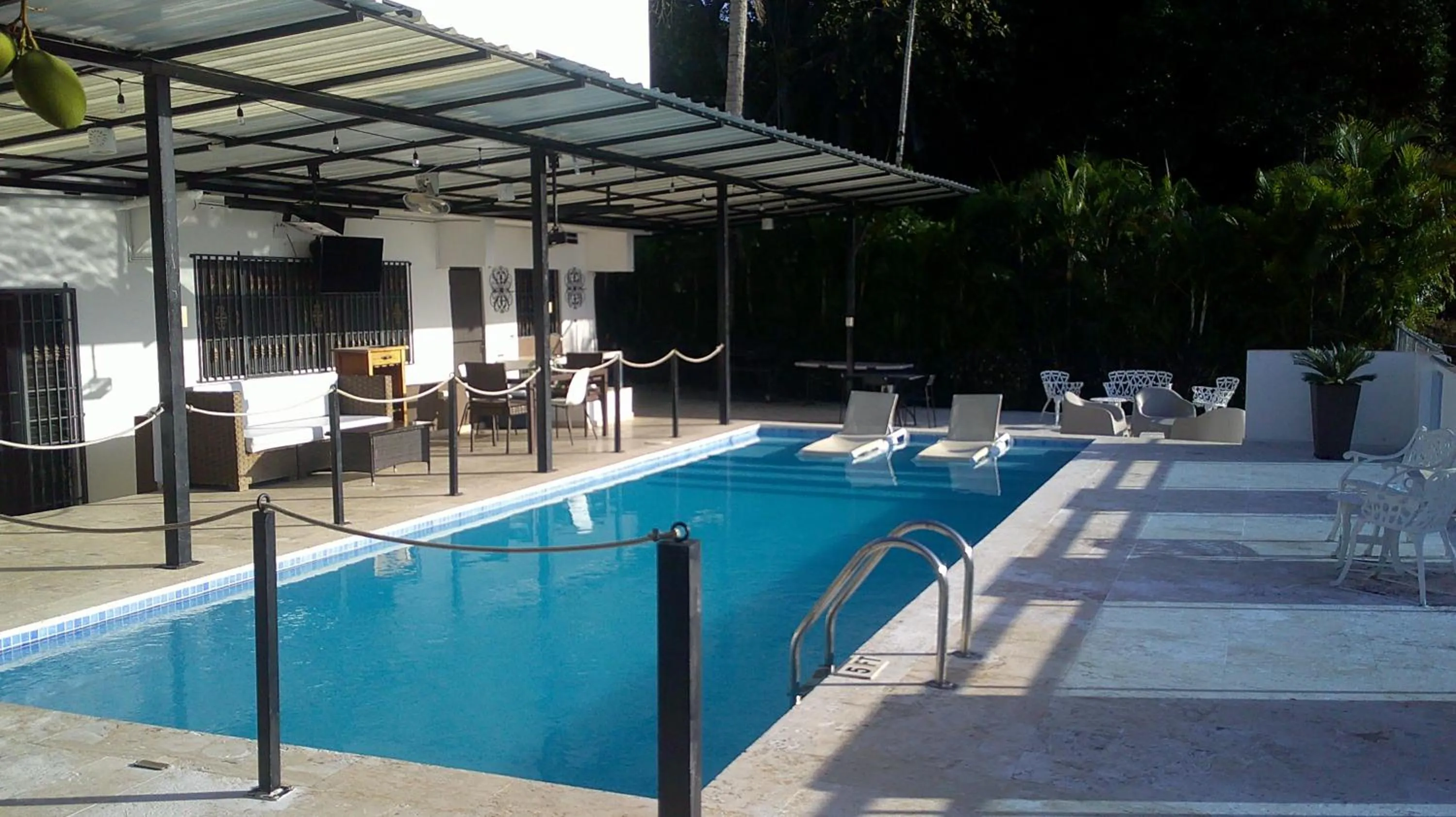 E&J Boutique Residences