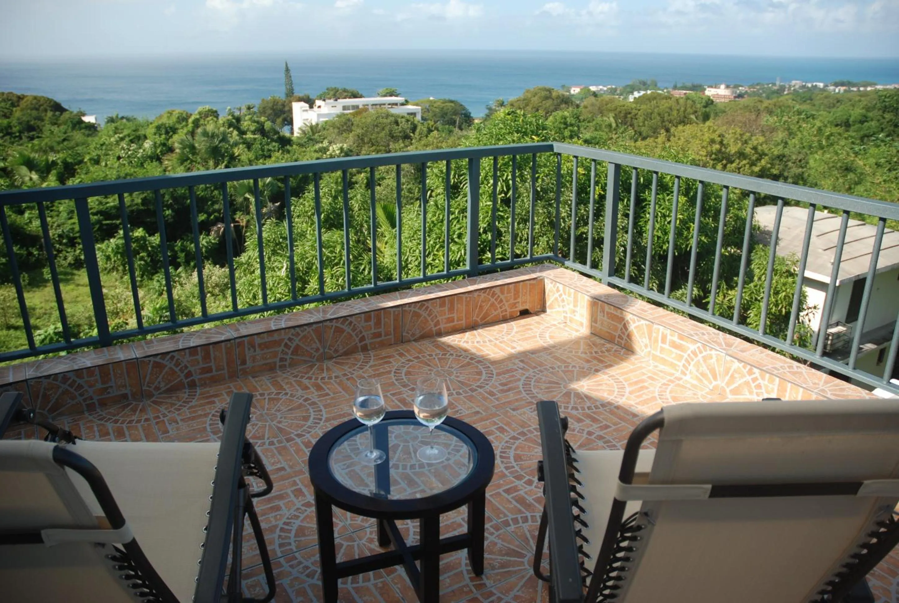 Balcony/Terrace in E&J Boutique Residences