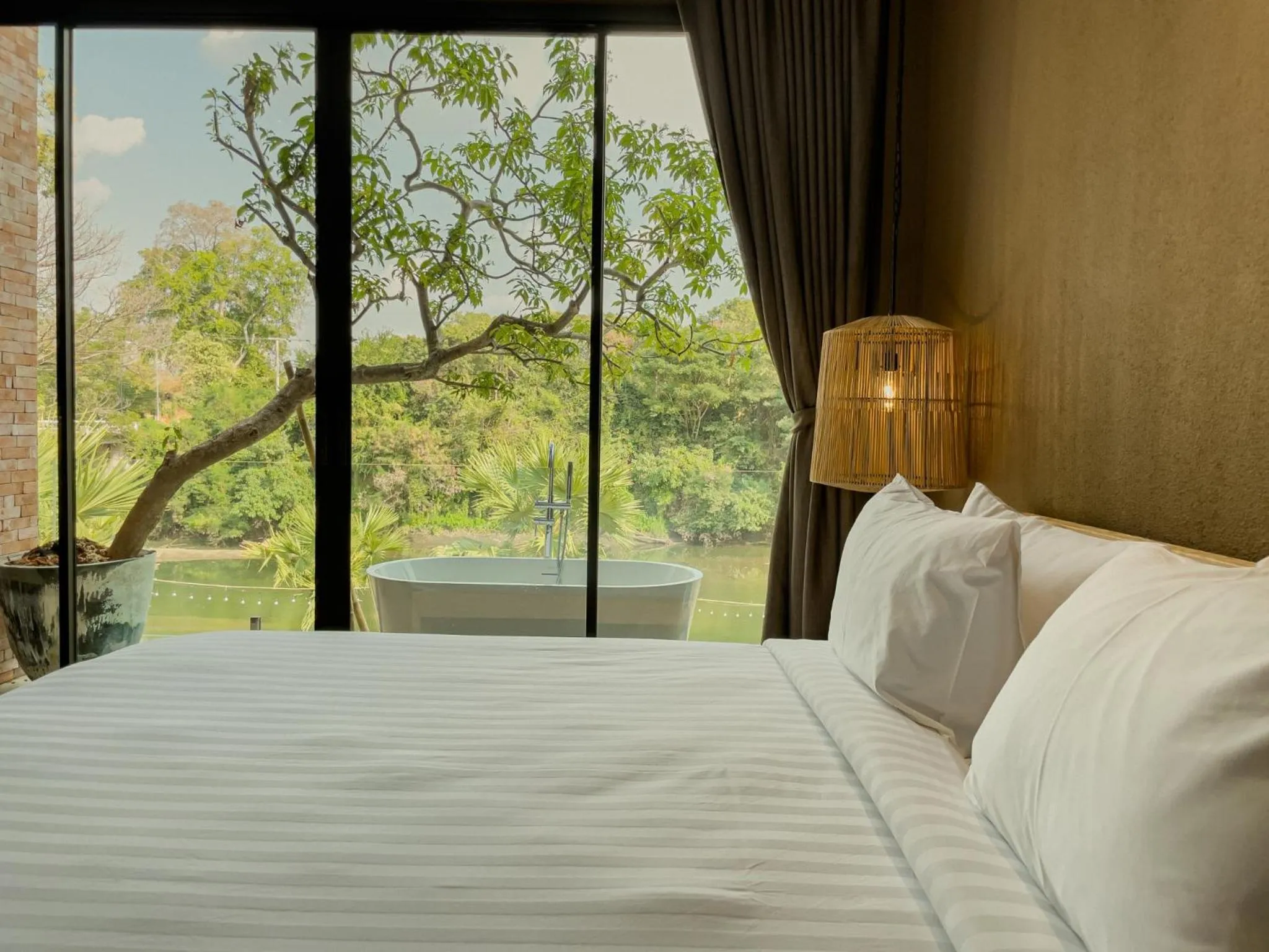 Historykan Kanchanaburi Hotel