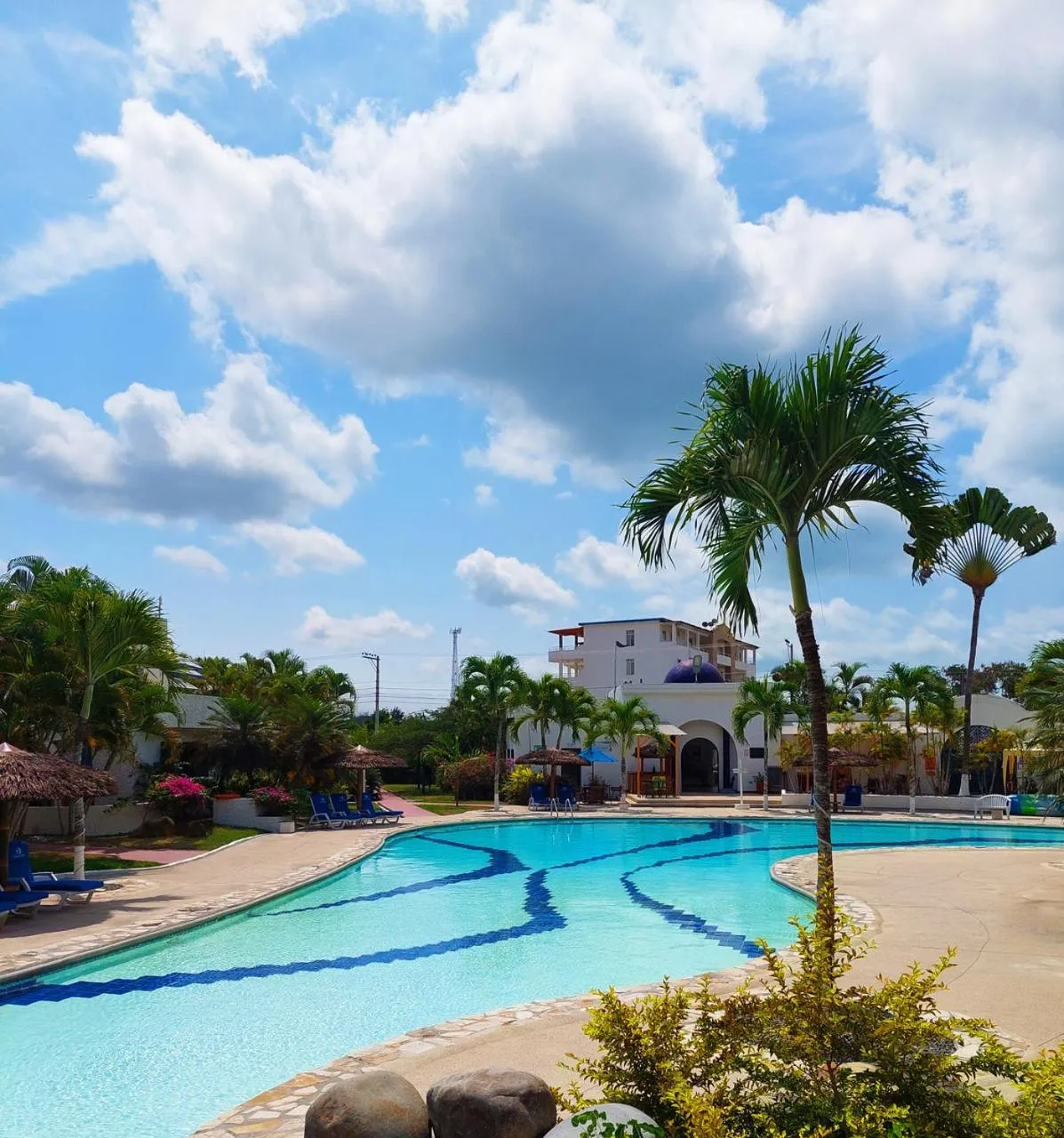 Swimming pool in Hotel Green 9 & Beach Resort Casablanca