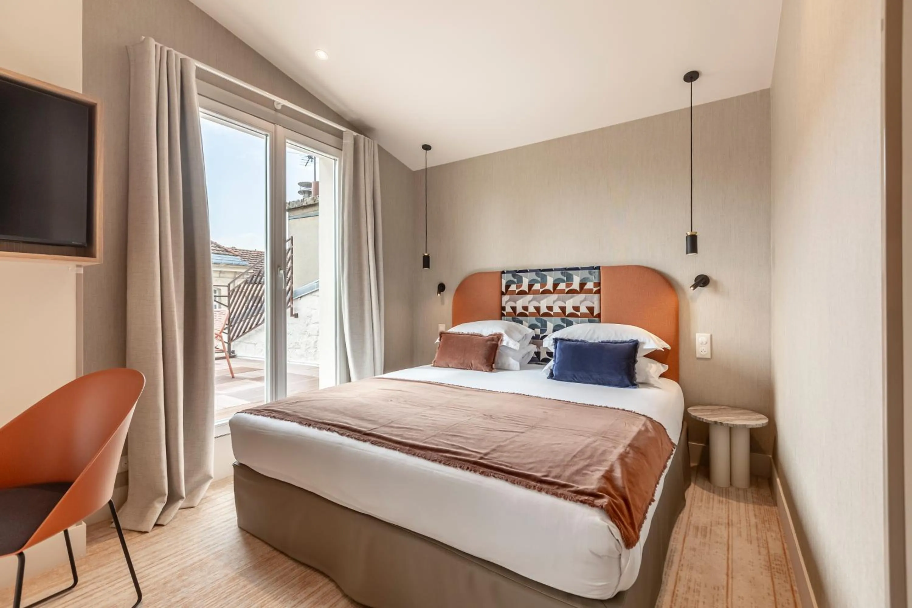 Bedroom, Bed in Suites FL By Sweett