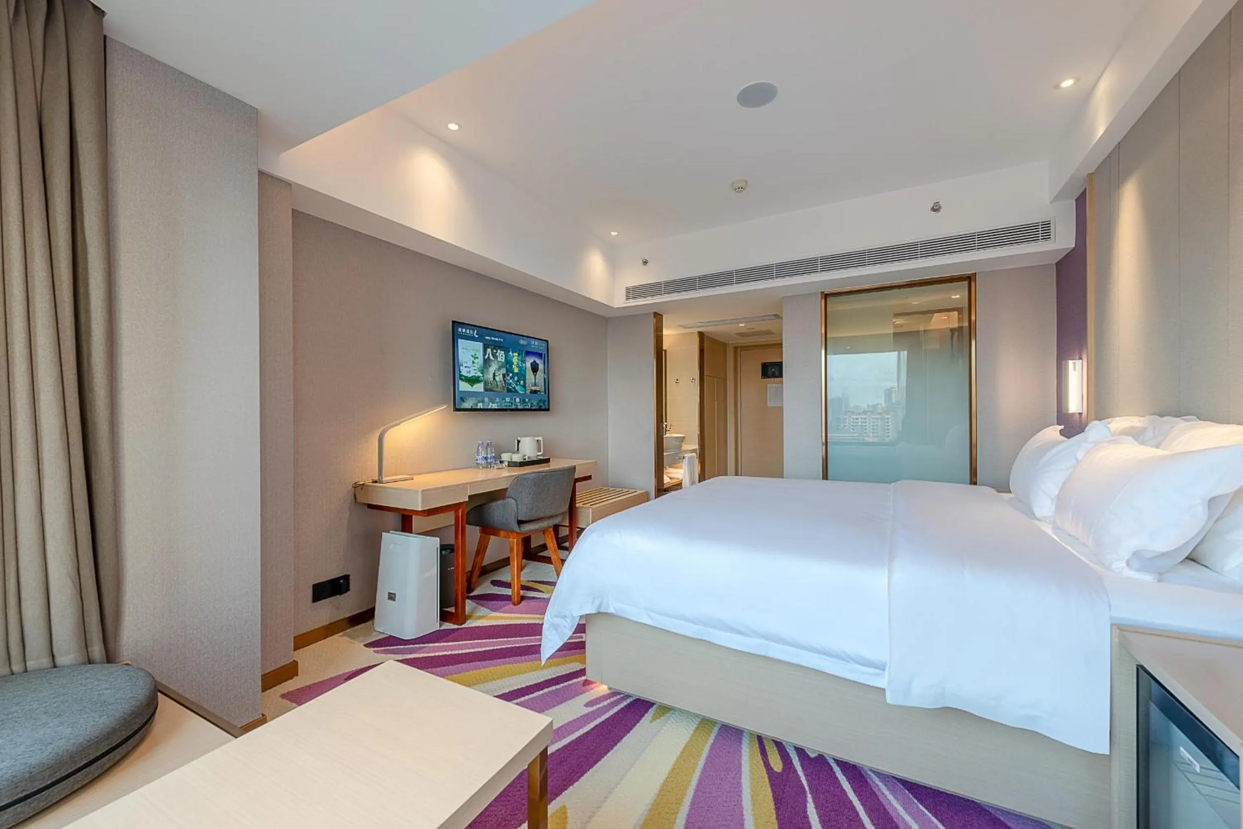 Lavande Hotel Guangzhou Taigucang Shayuan