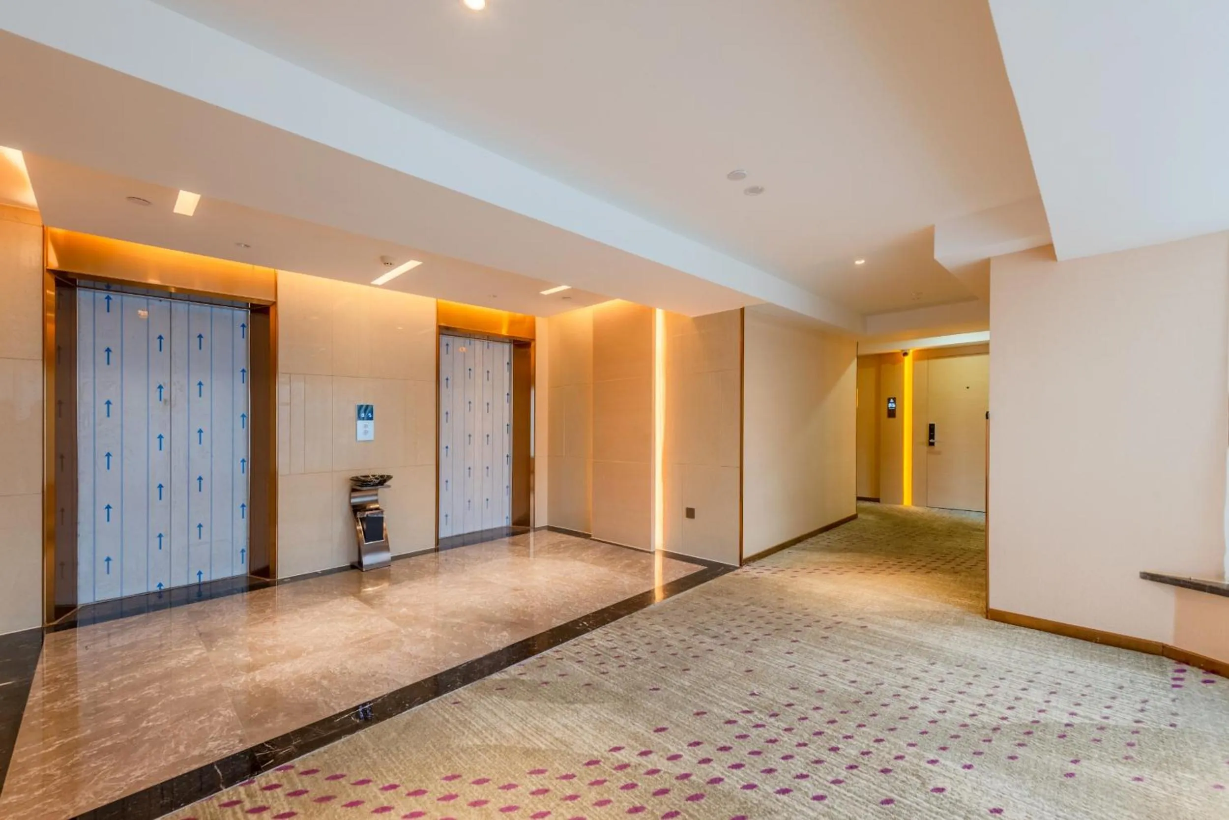 Floor plan in Lavande Hotel Guangzhou Taigucang Shayuan