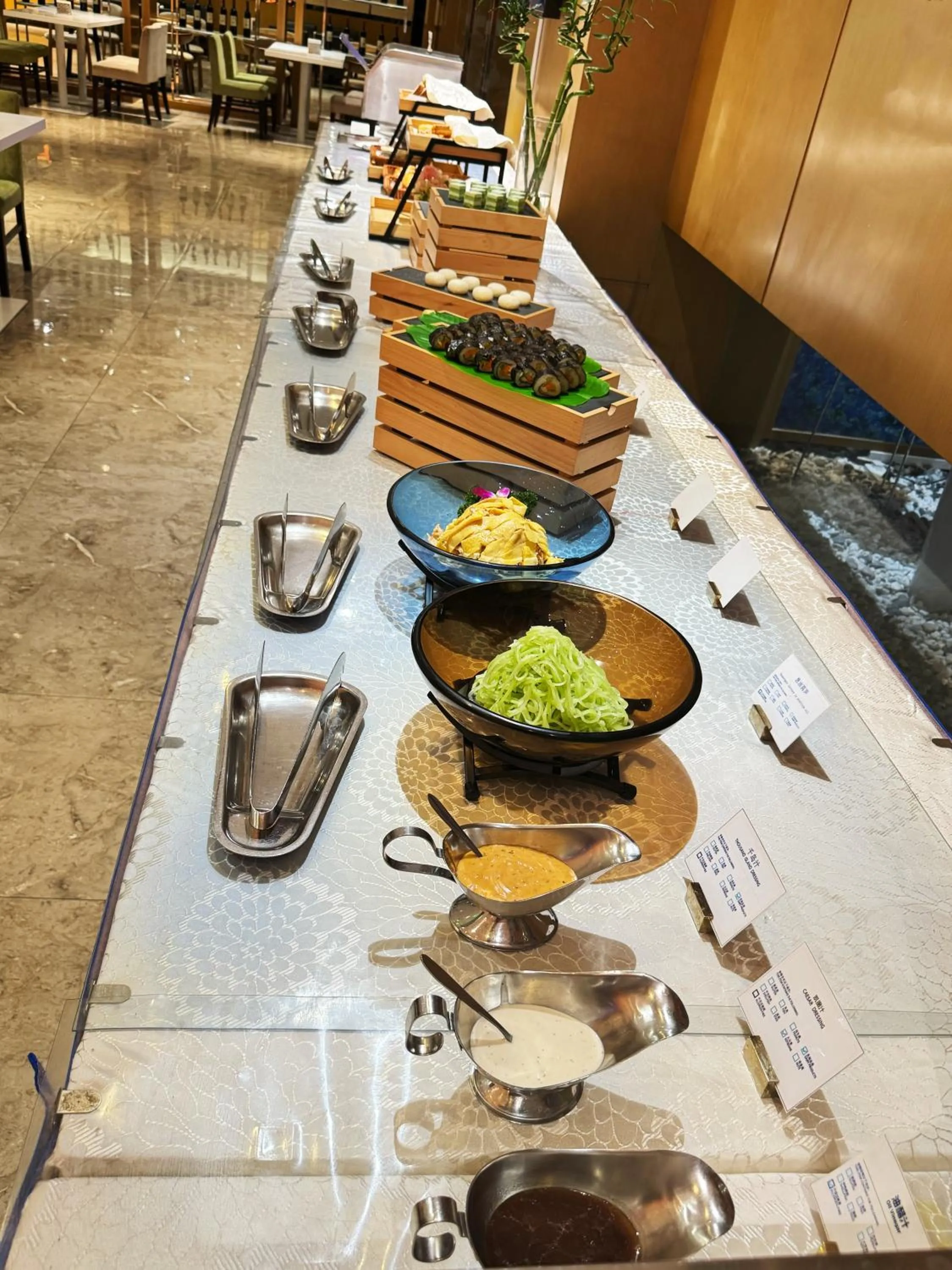 Buffet breakfast in Holiday Inn Express Shanghai New Jinqiao by IHG
