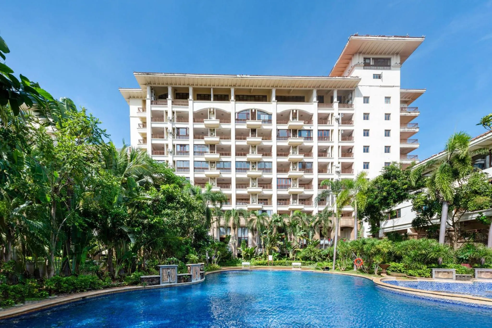 Swimming pool in Holiday Inn Express Haikou West Coast by IHG