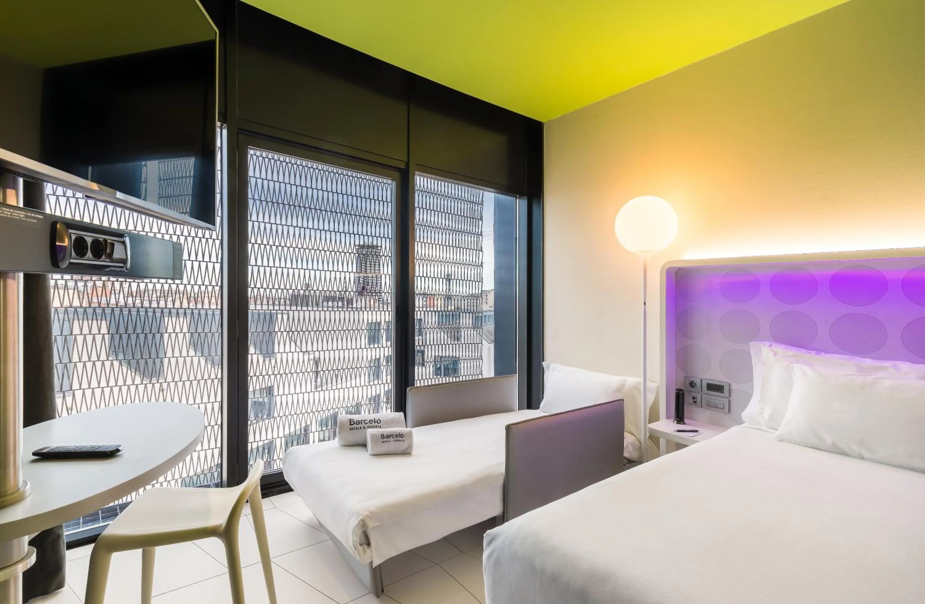 Bedroom, Bed in Barceló Raval