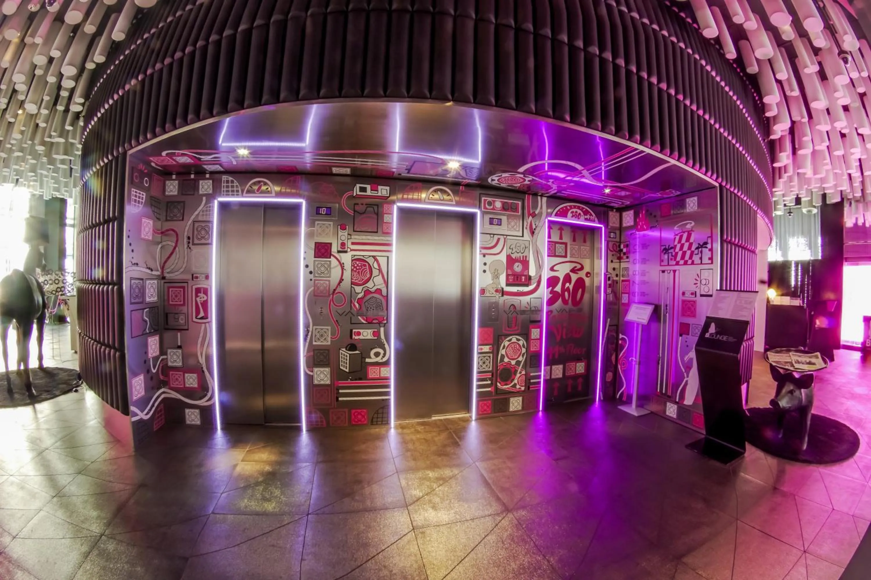 elevator in Barceló Raval