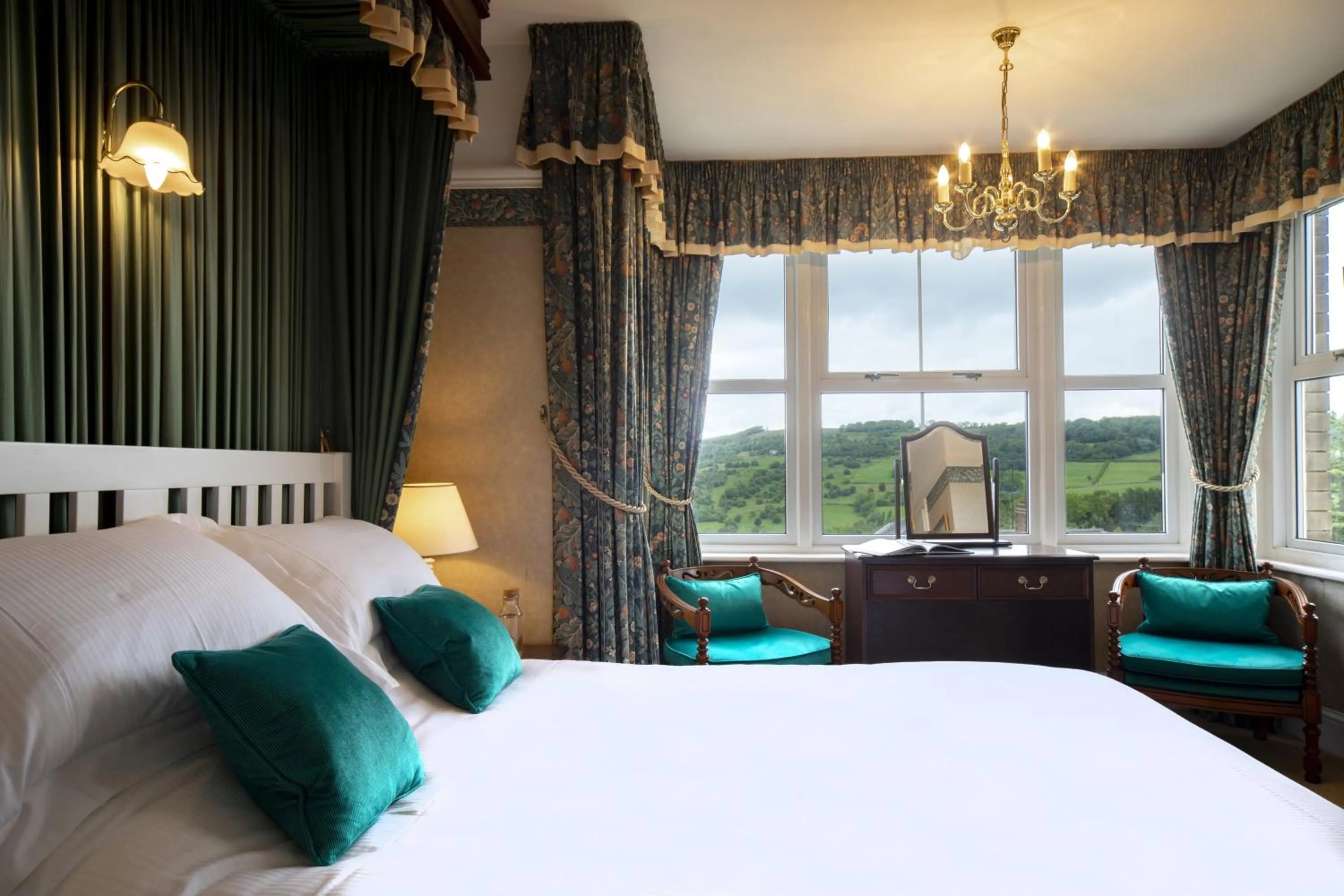 Bed in Cleeve Hill Hotel