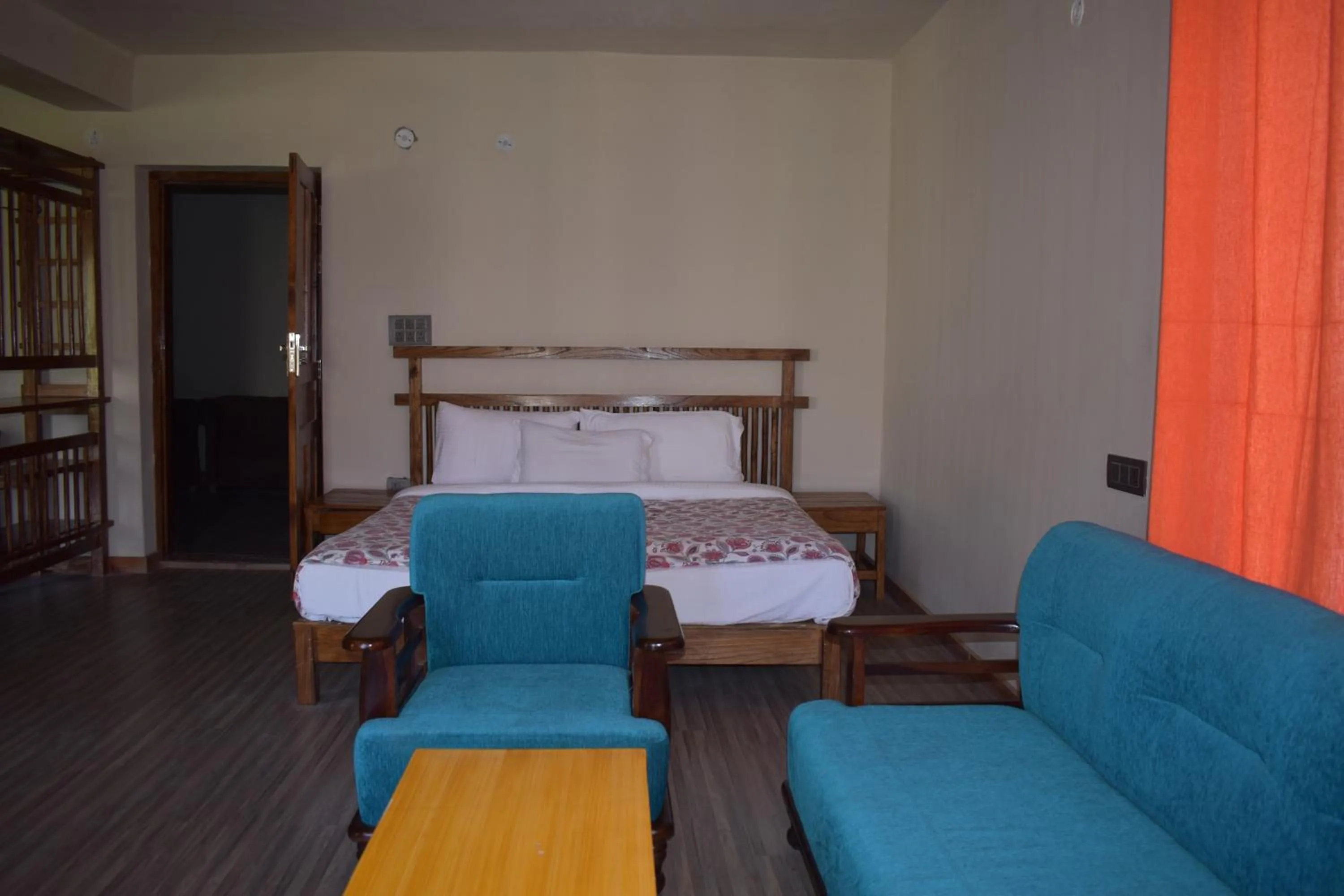 Bedroom, Bed in Nubra Ecolodge