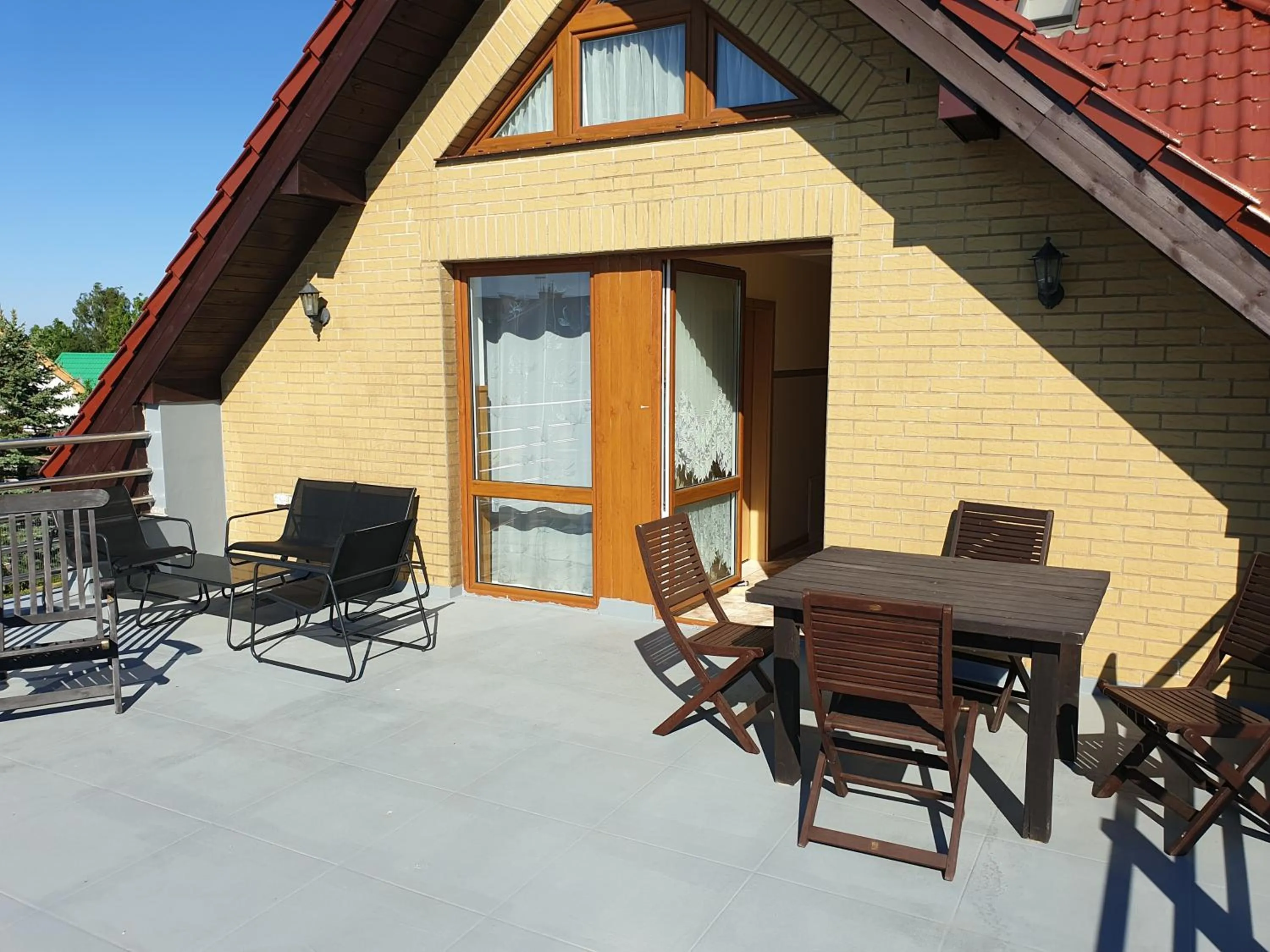 Property building in Willa Edi
