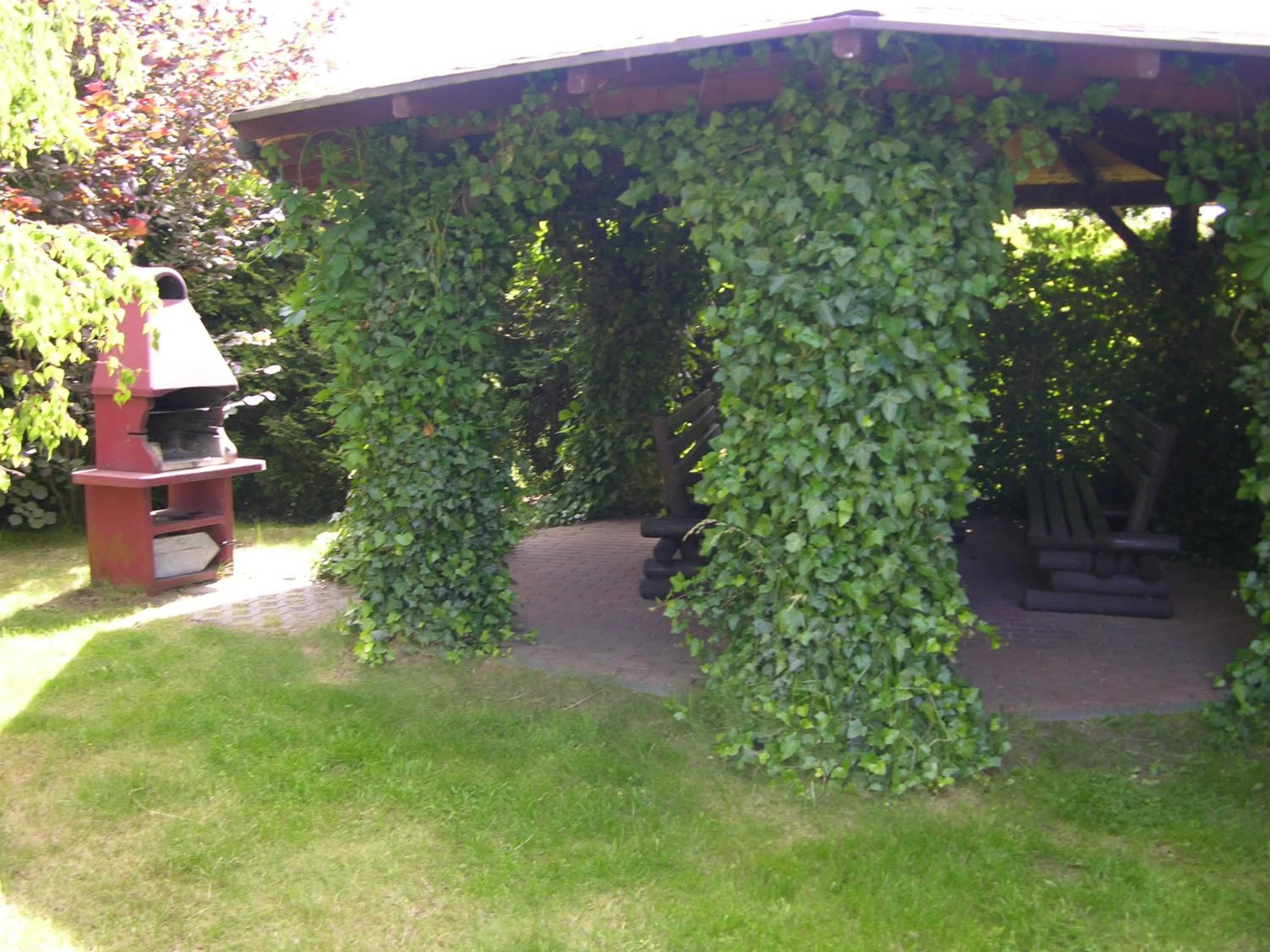 BBQ facilities in Willa Edi