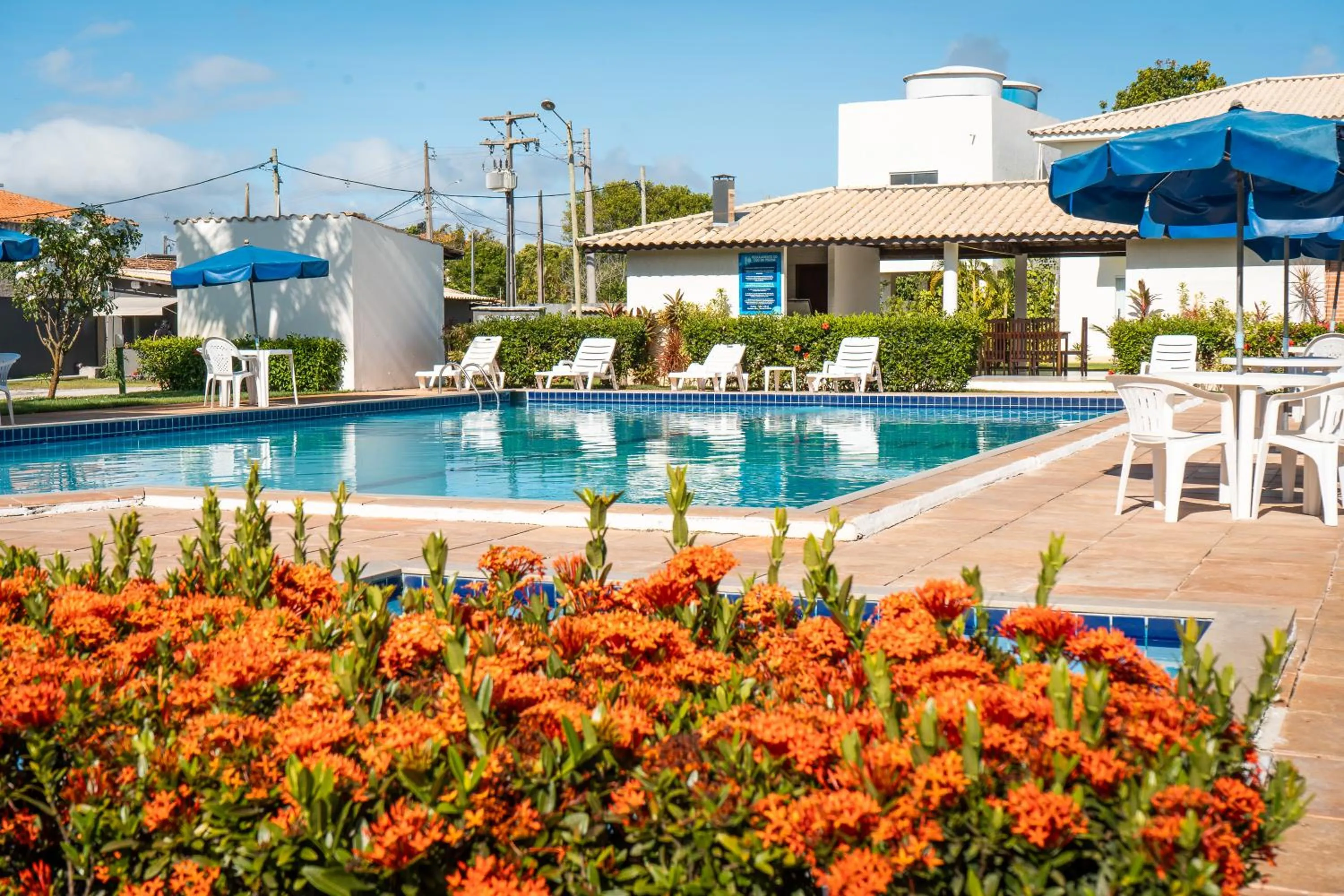 Swimming pool in Porto Luar