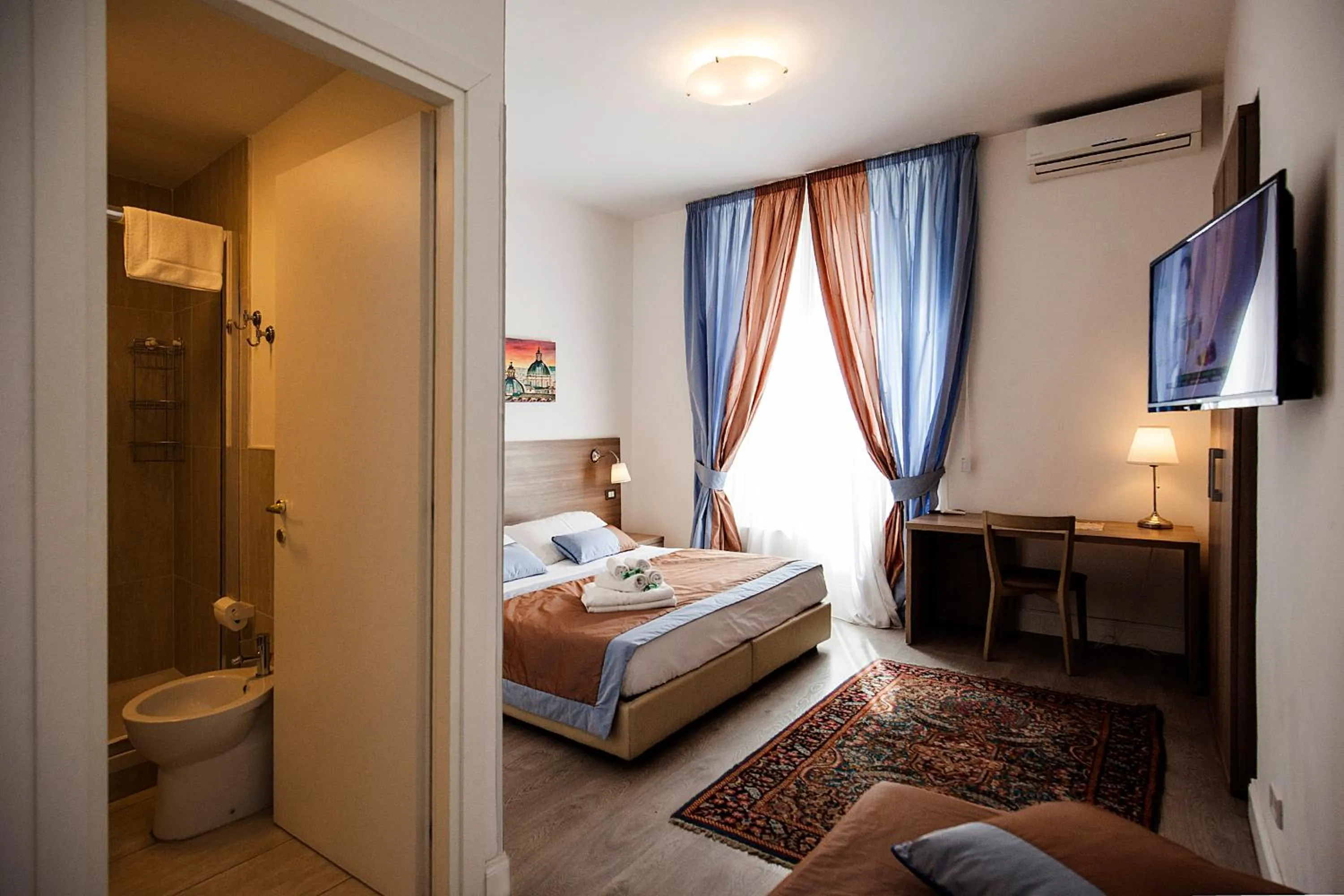 Bed in Roman Holidays cuore dell'Impero