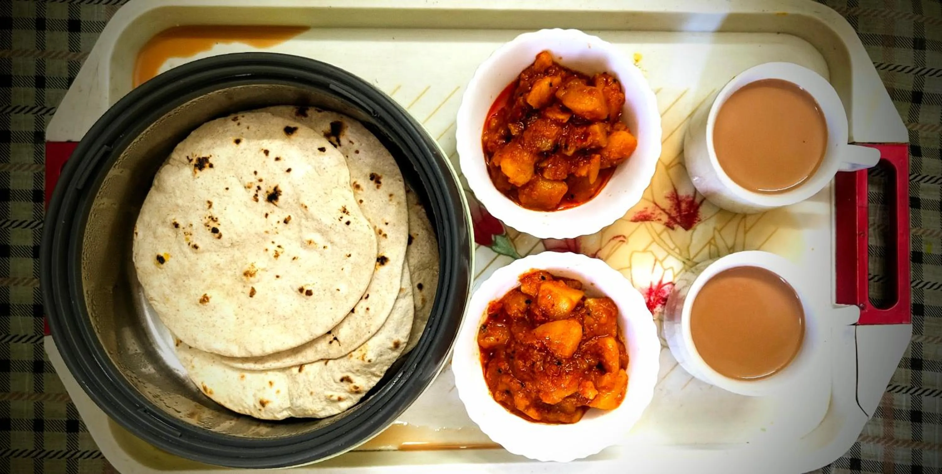 Food close-up in Hidden Monkey Stays Darjeeling, Batasia